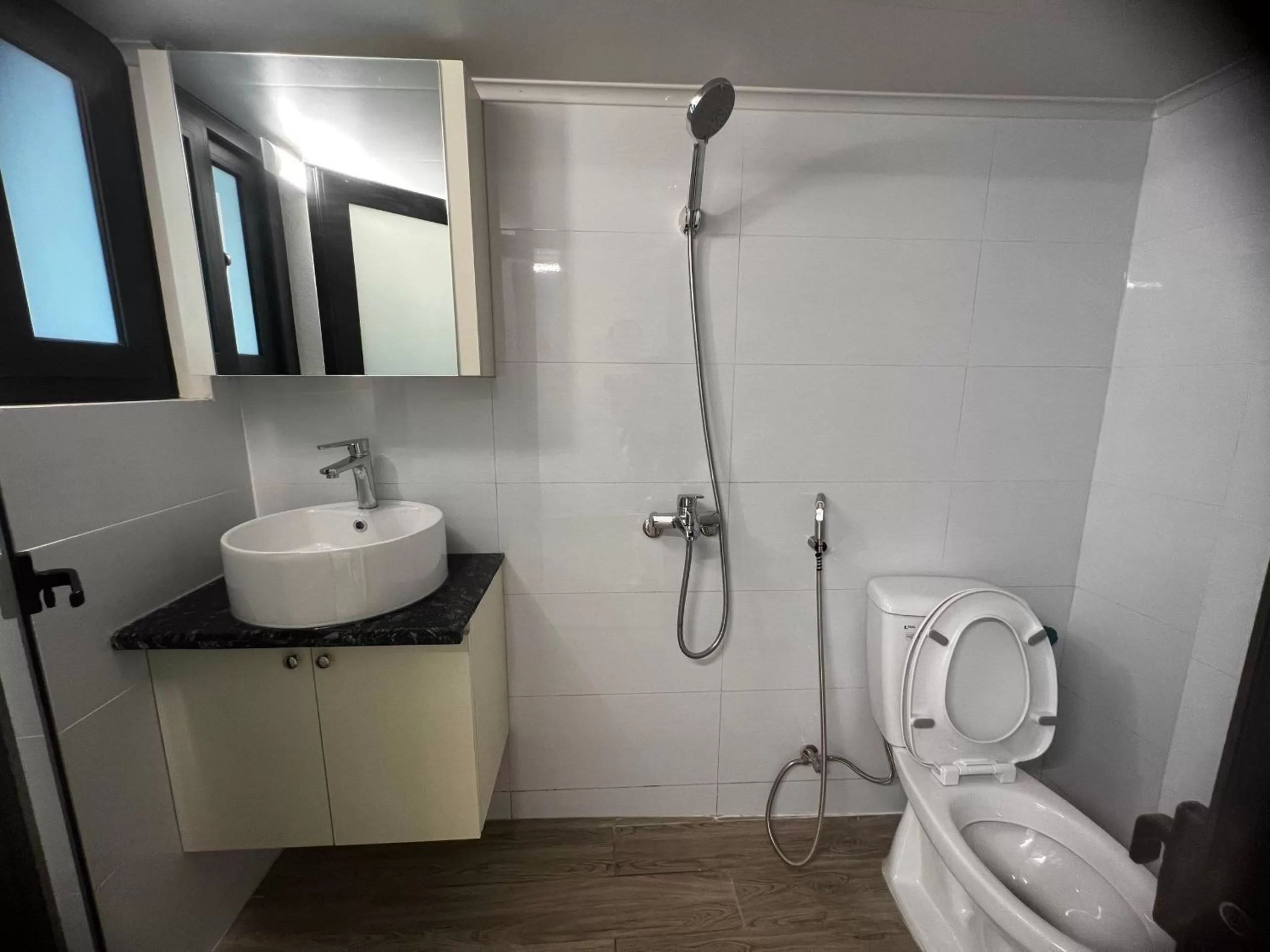 Toilet in Era Apartment Nguyen Trai