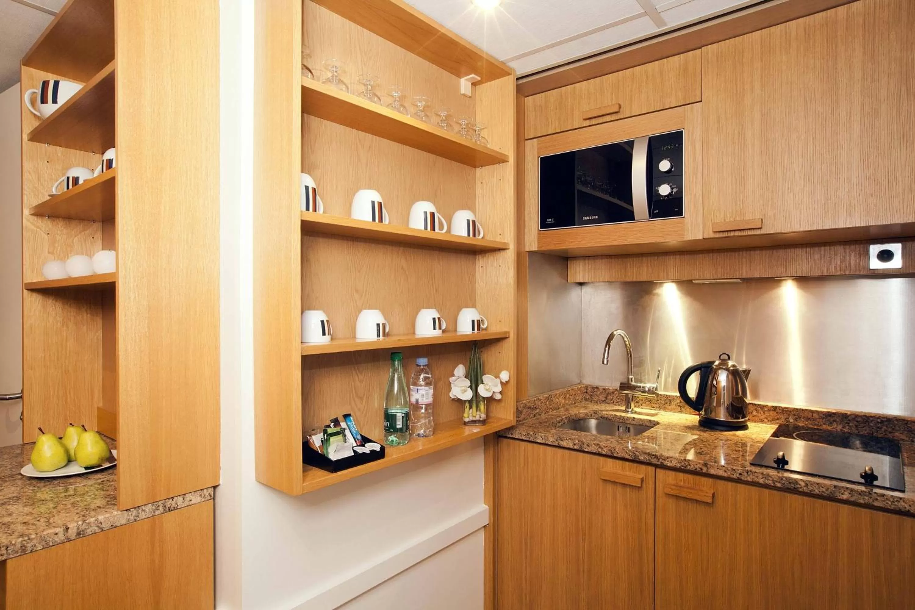 Kitchen or kitchenette in Residhome Paris Opéra