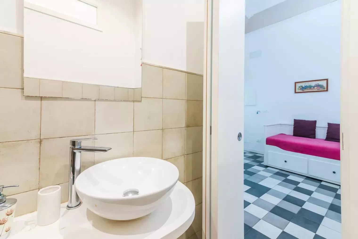 Toilet, Bed in A'Storia