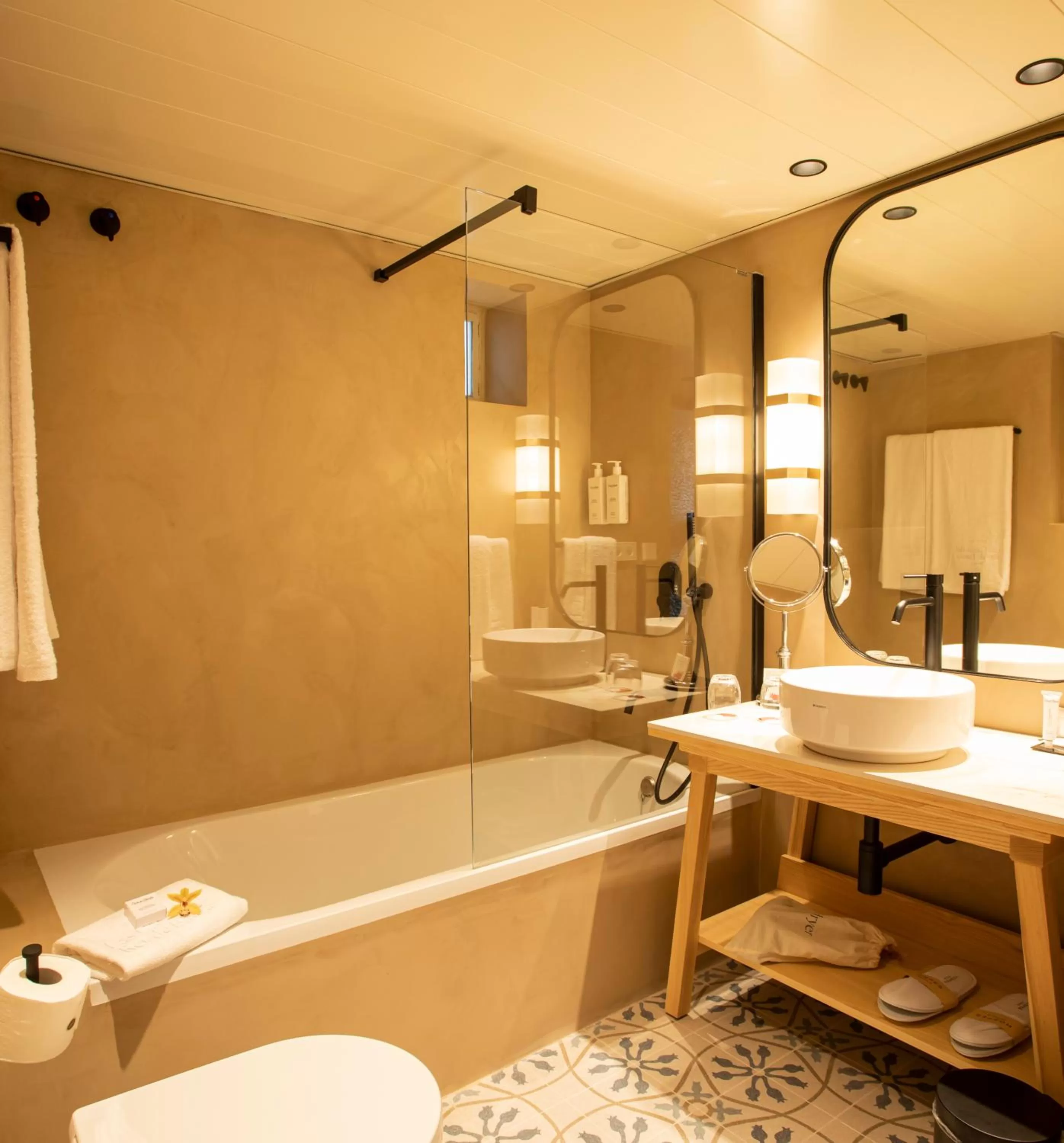 Bathroom in Hospes Las Casas del Rey de Baeza, a Member of Design Hotels