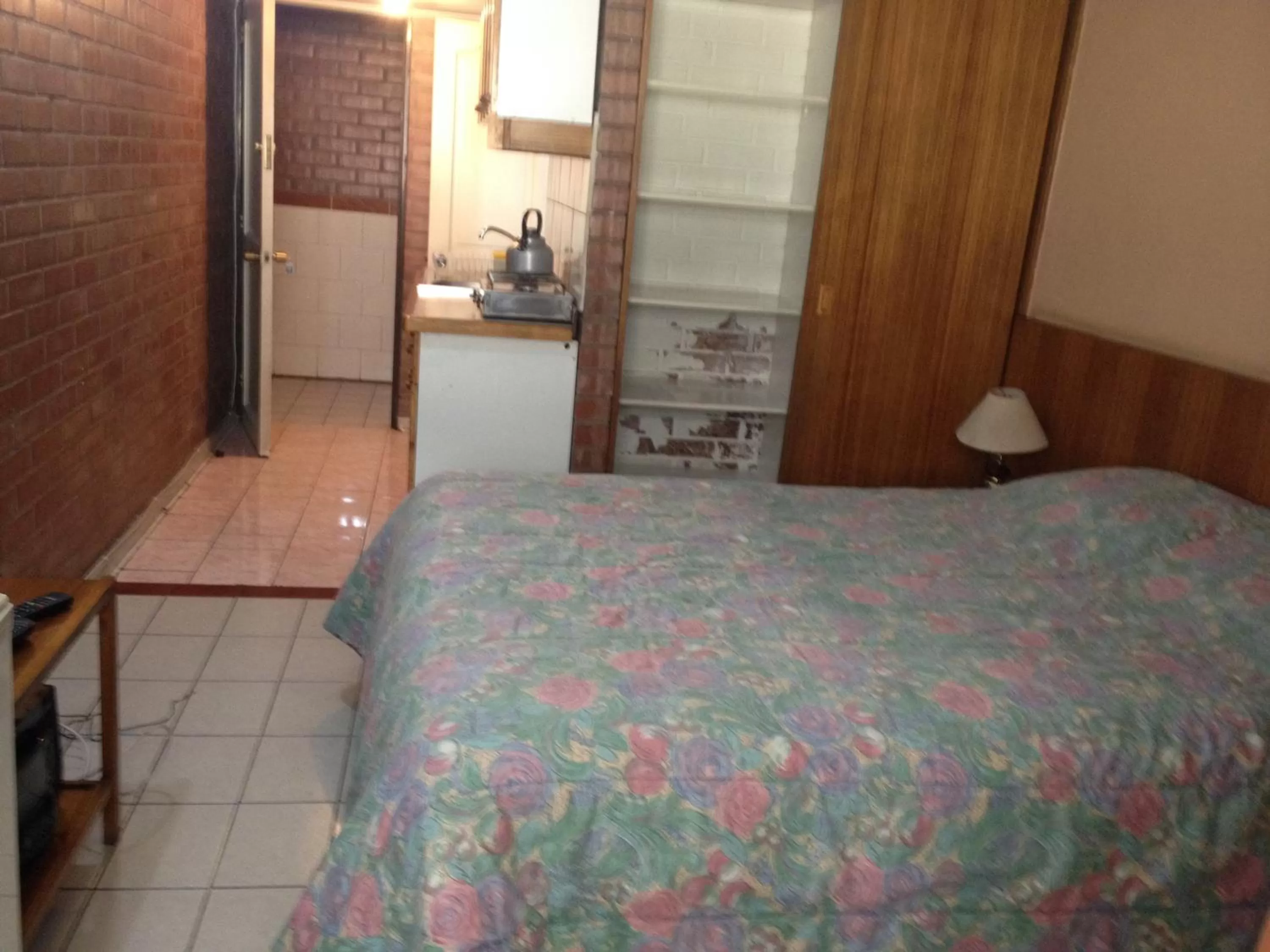 Photo of the whole room in Aparthotel San Francisco