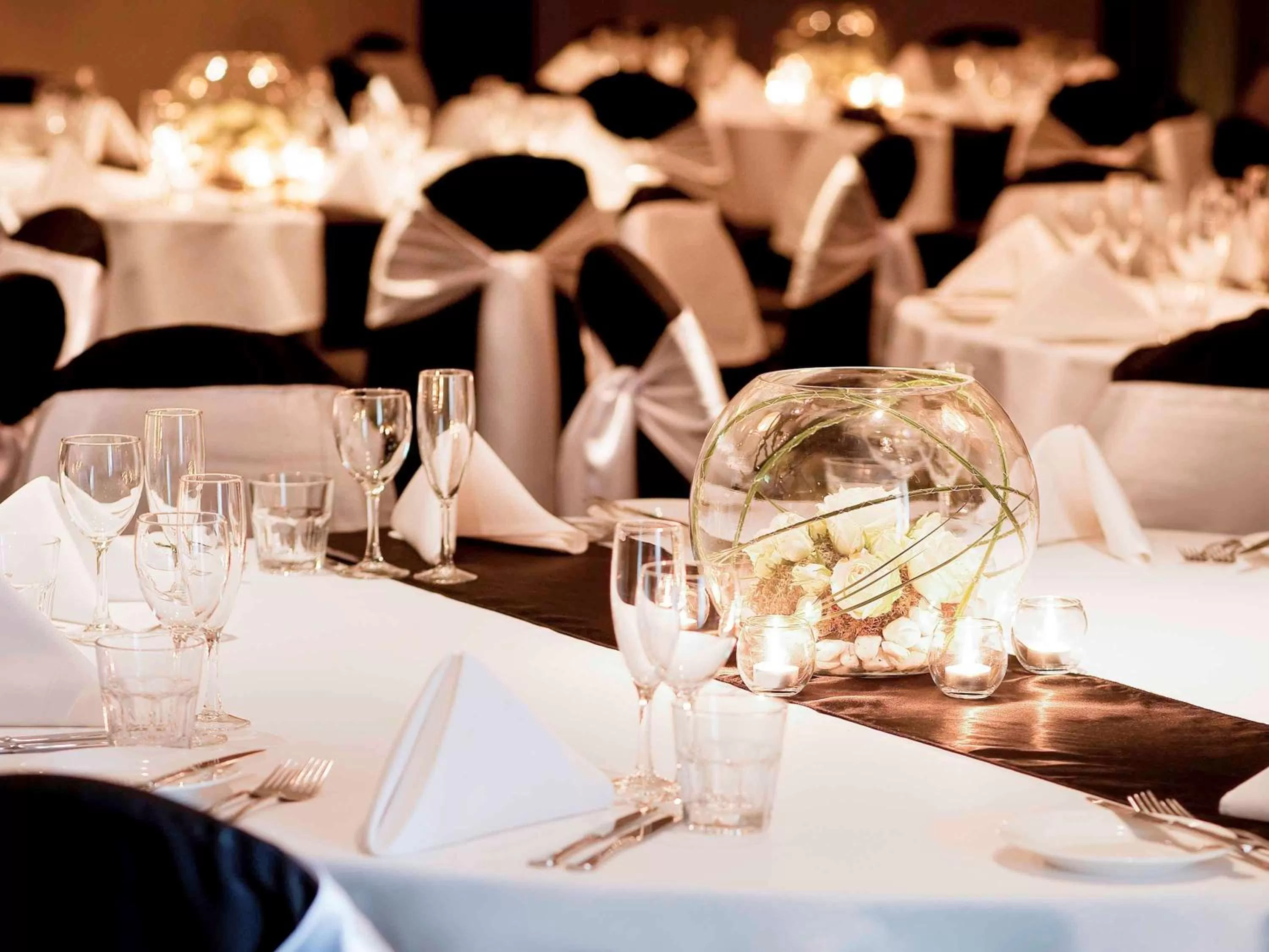 Food and drinks in The Sebel Brisbane