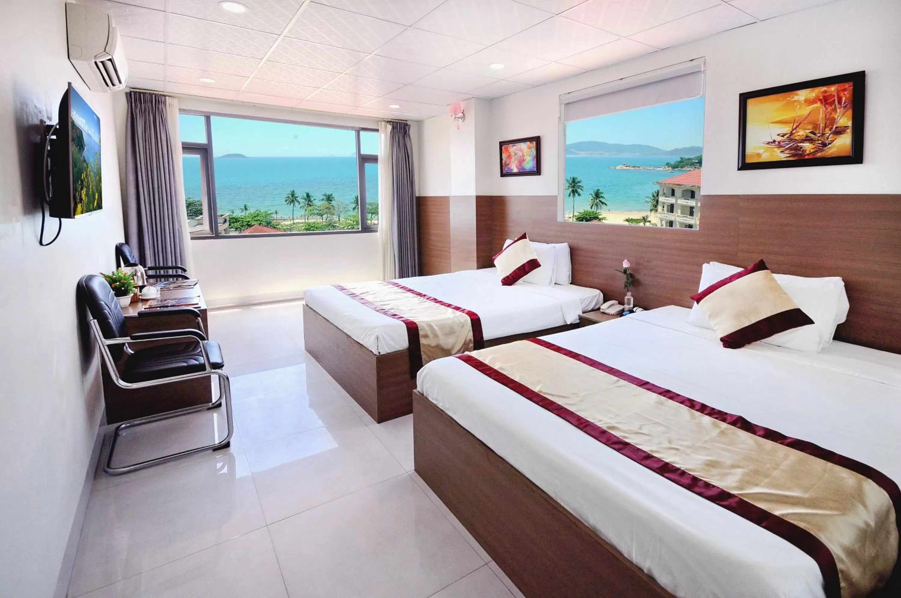 Bedroom in Arise Seaside Hotel