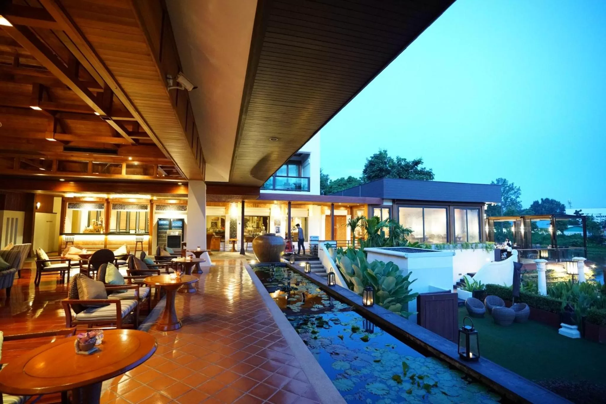 Restaurant/places to eat in RatiLanna Riverside Spa Resort