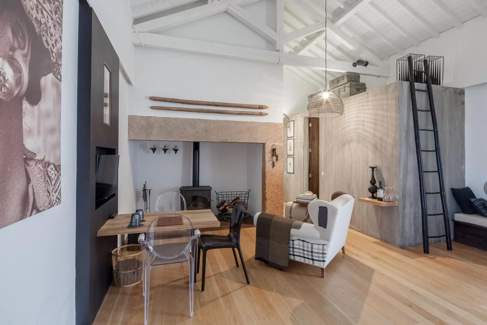 Seating area in Torre de Palma Wine Hotel, Monforte, a Member of Design Hotels