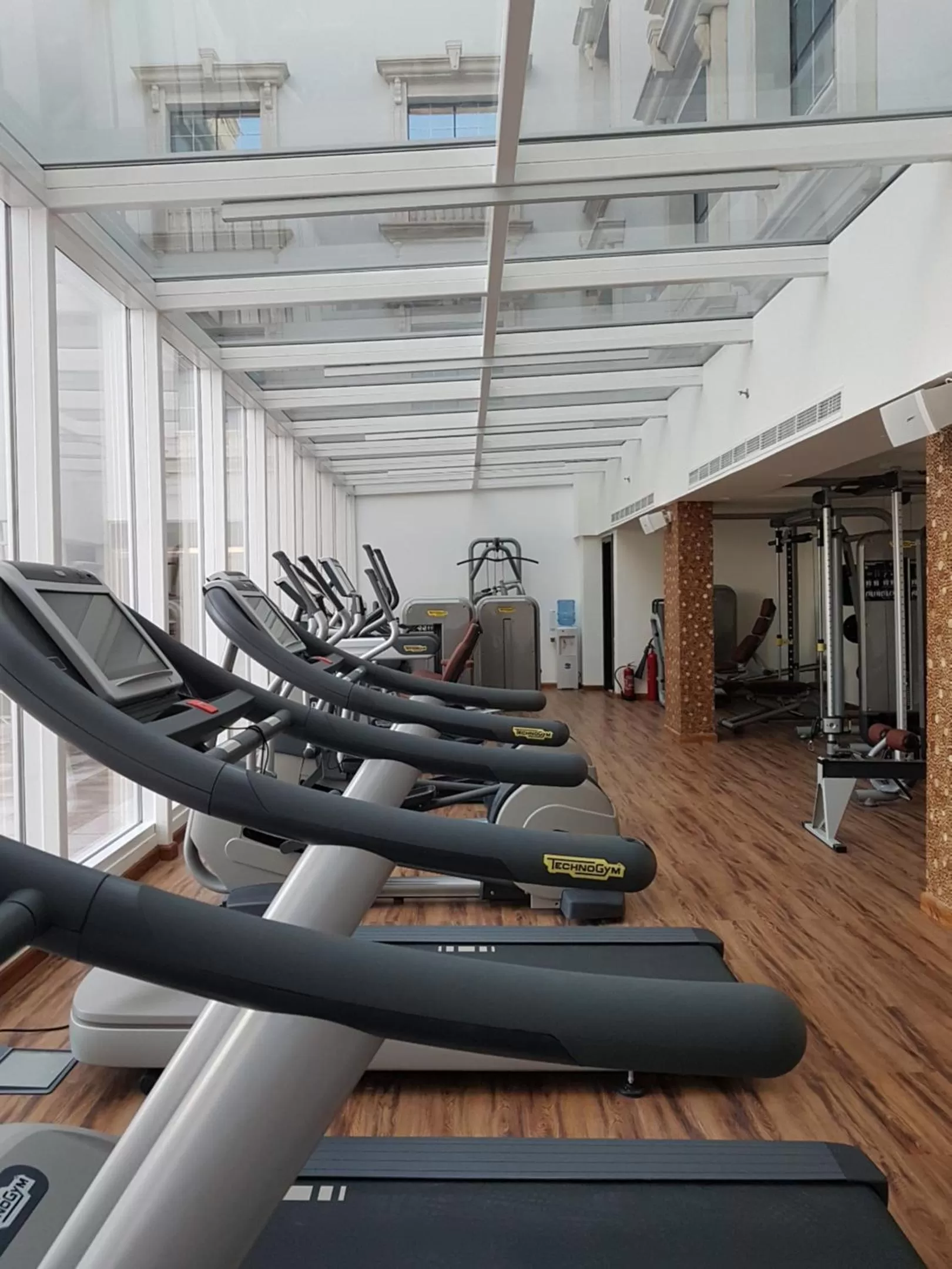 Fitness centre/facilities in Radisson Blu Hotel, Ajman