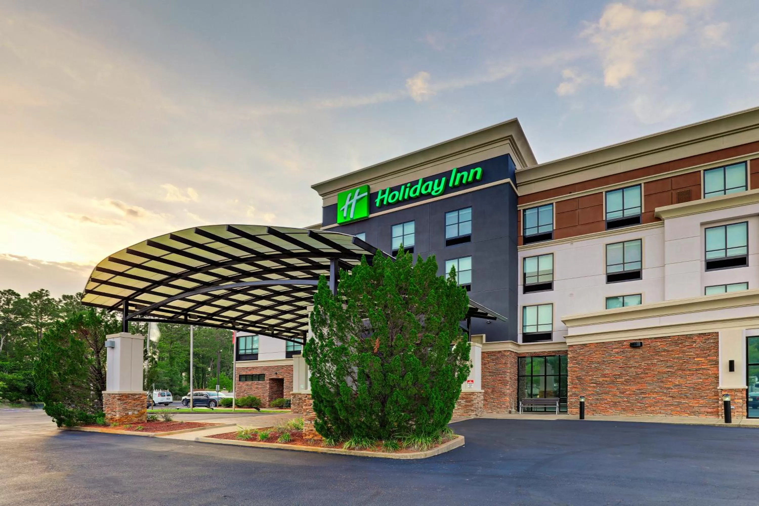 Property building in Holiday Inn Mobile Airport by IHG