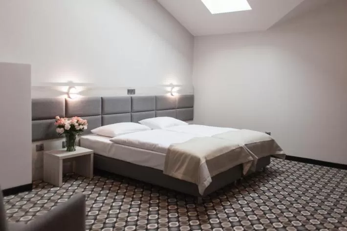 Photo of the whole room, Bed in Piwnica Rycerska Kęty