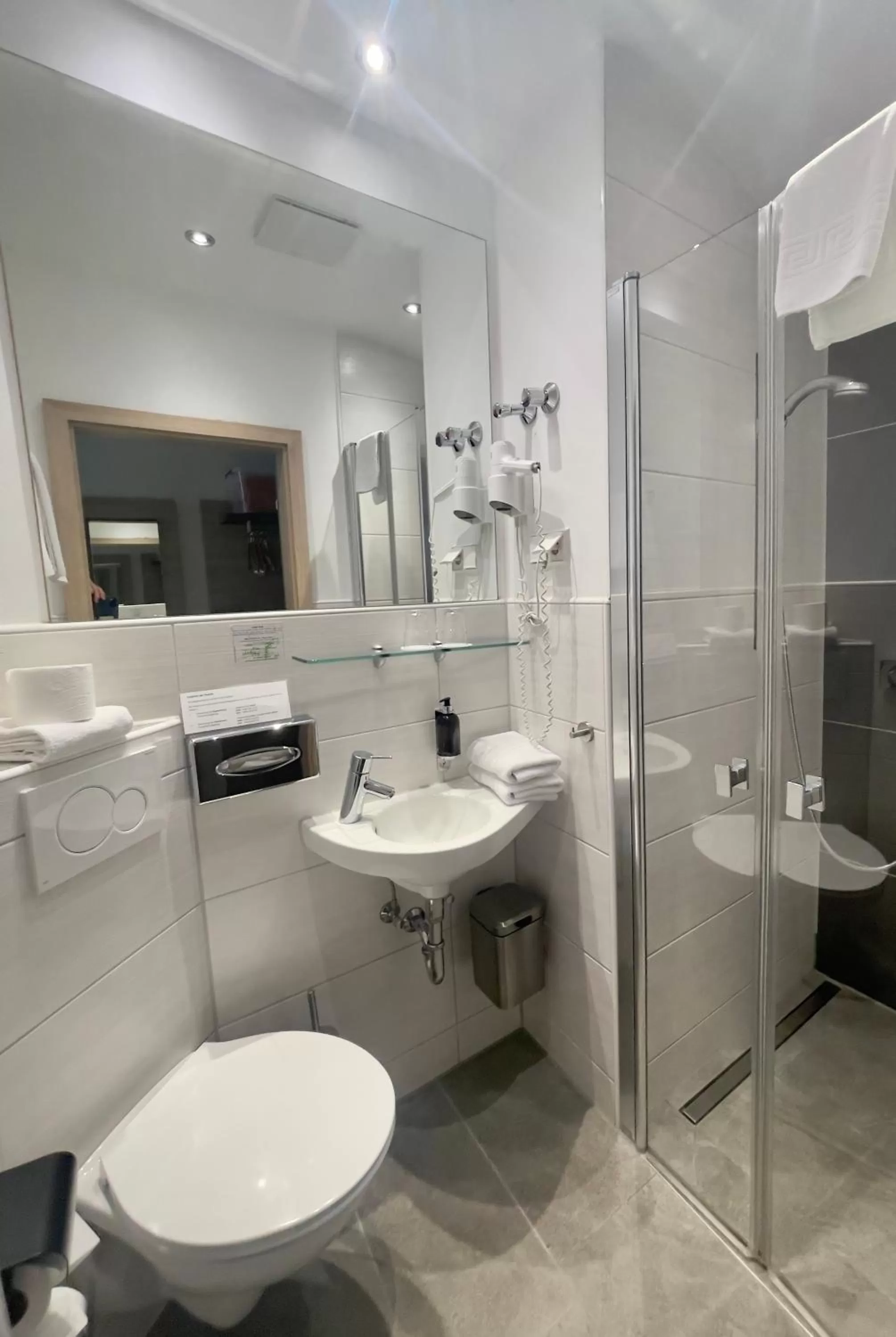 Bathroom in Hotel Central