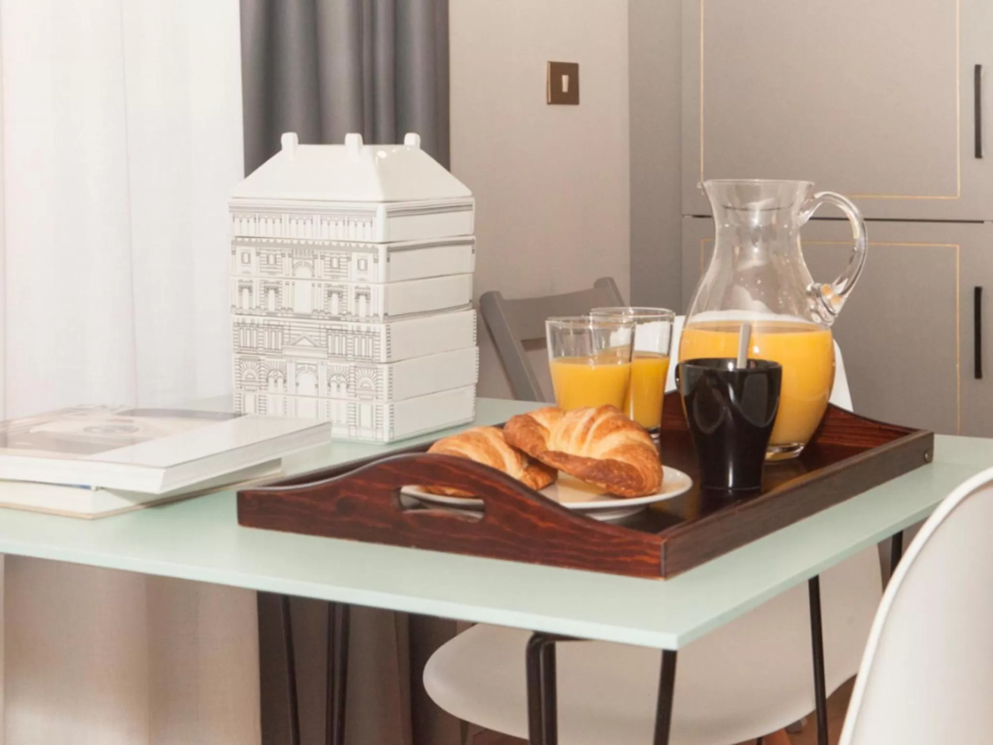 Food in Blue Windows House Apartamentos & Suites