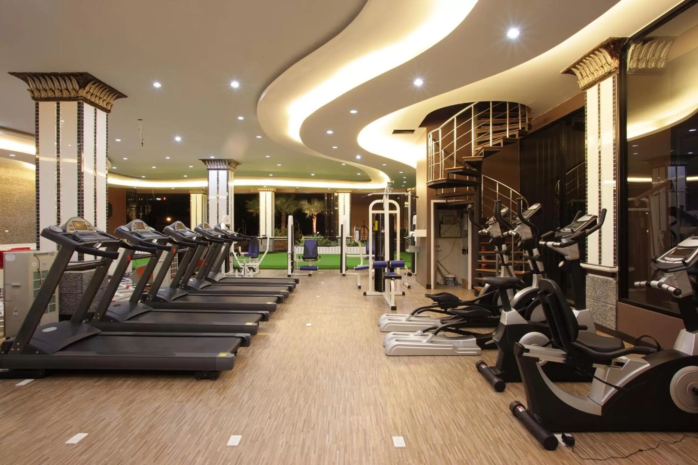 Fitness centre/facilities in KTK Pattaya Hotel & Residence