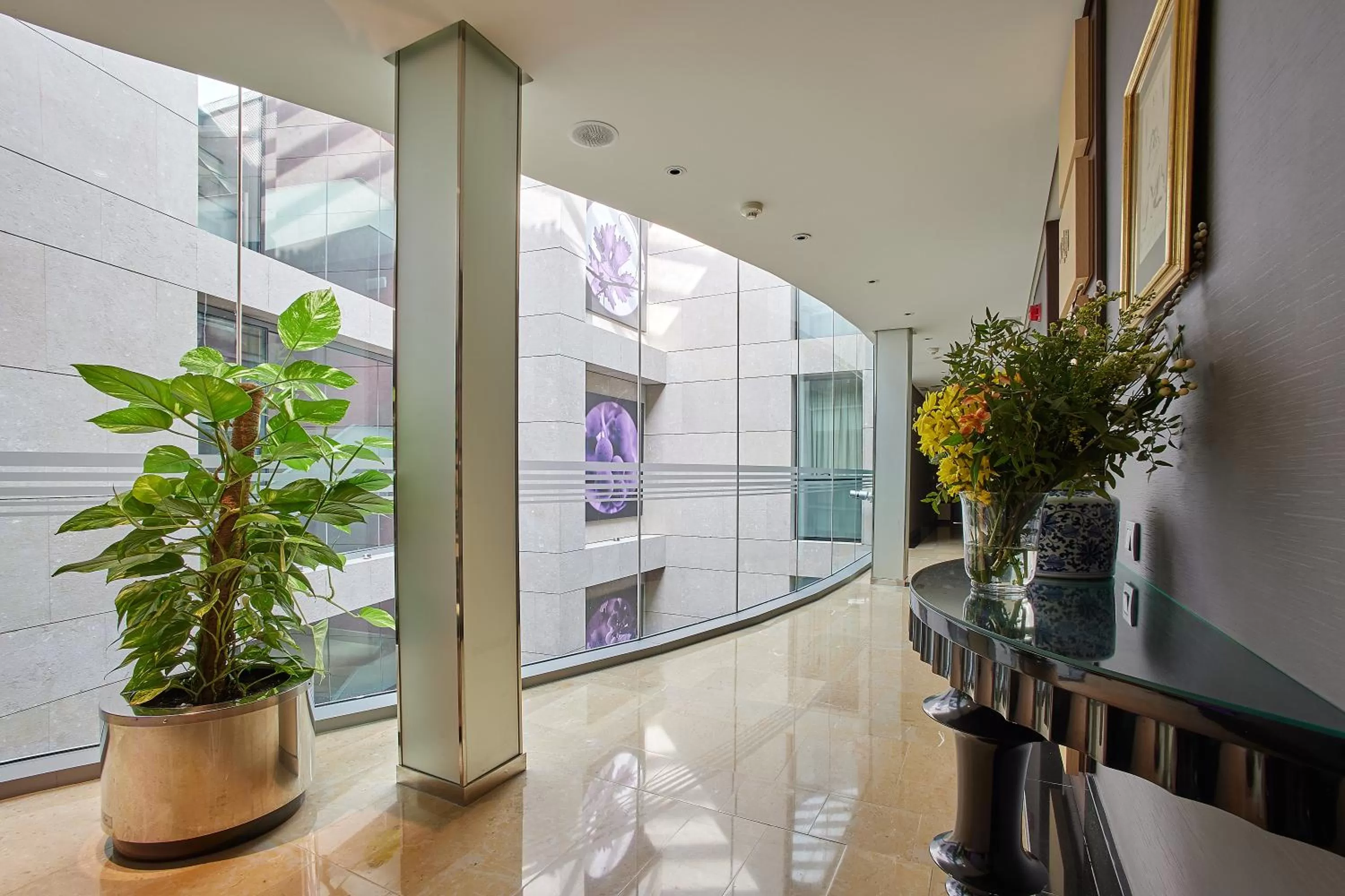 Property building in Nexus Valladolid Suites & Hotel