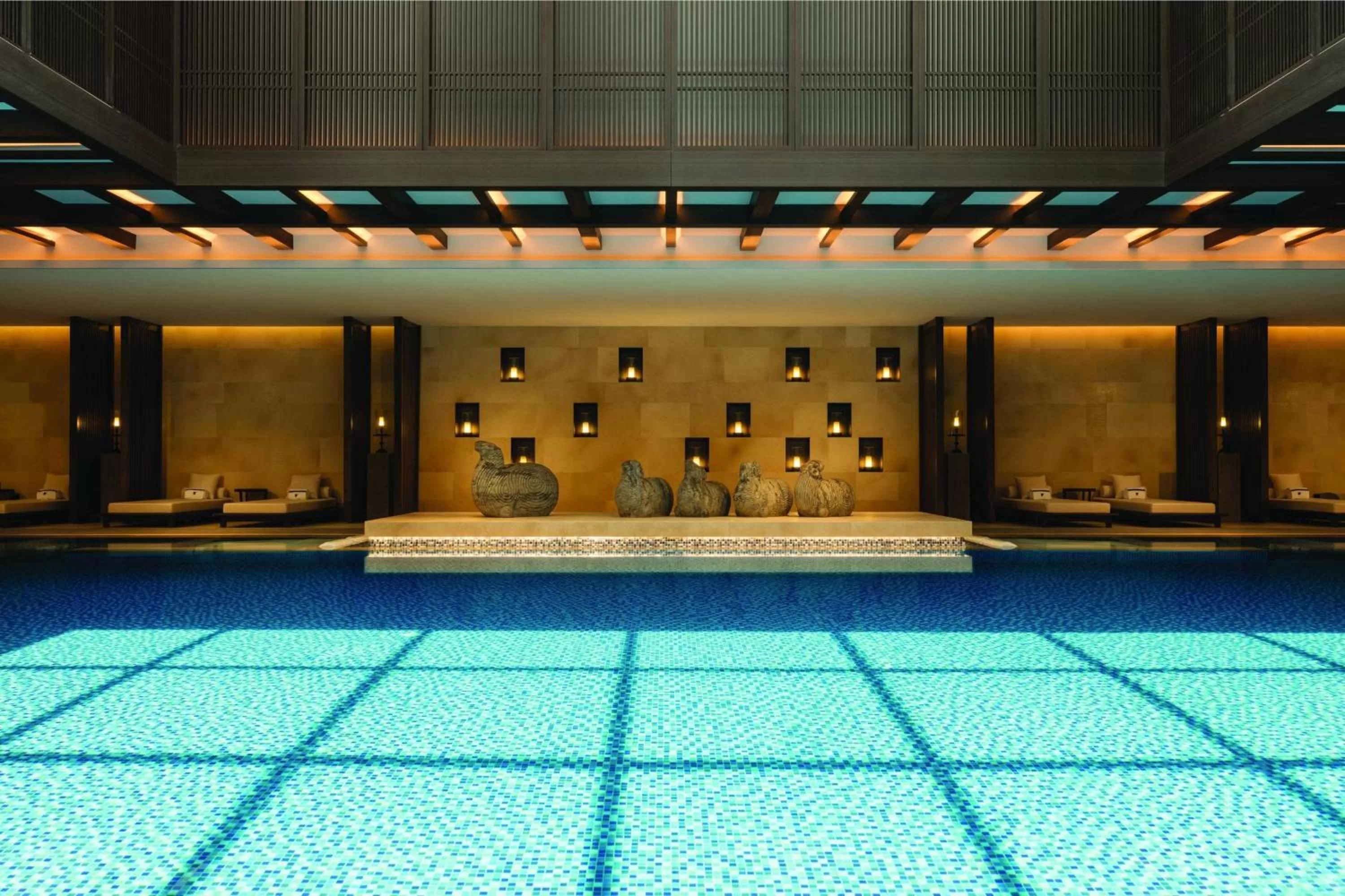 Swimming pool in JW Marriott Hotel Qufu