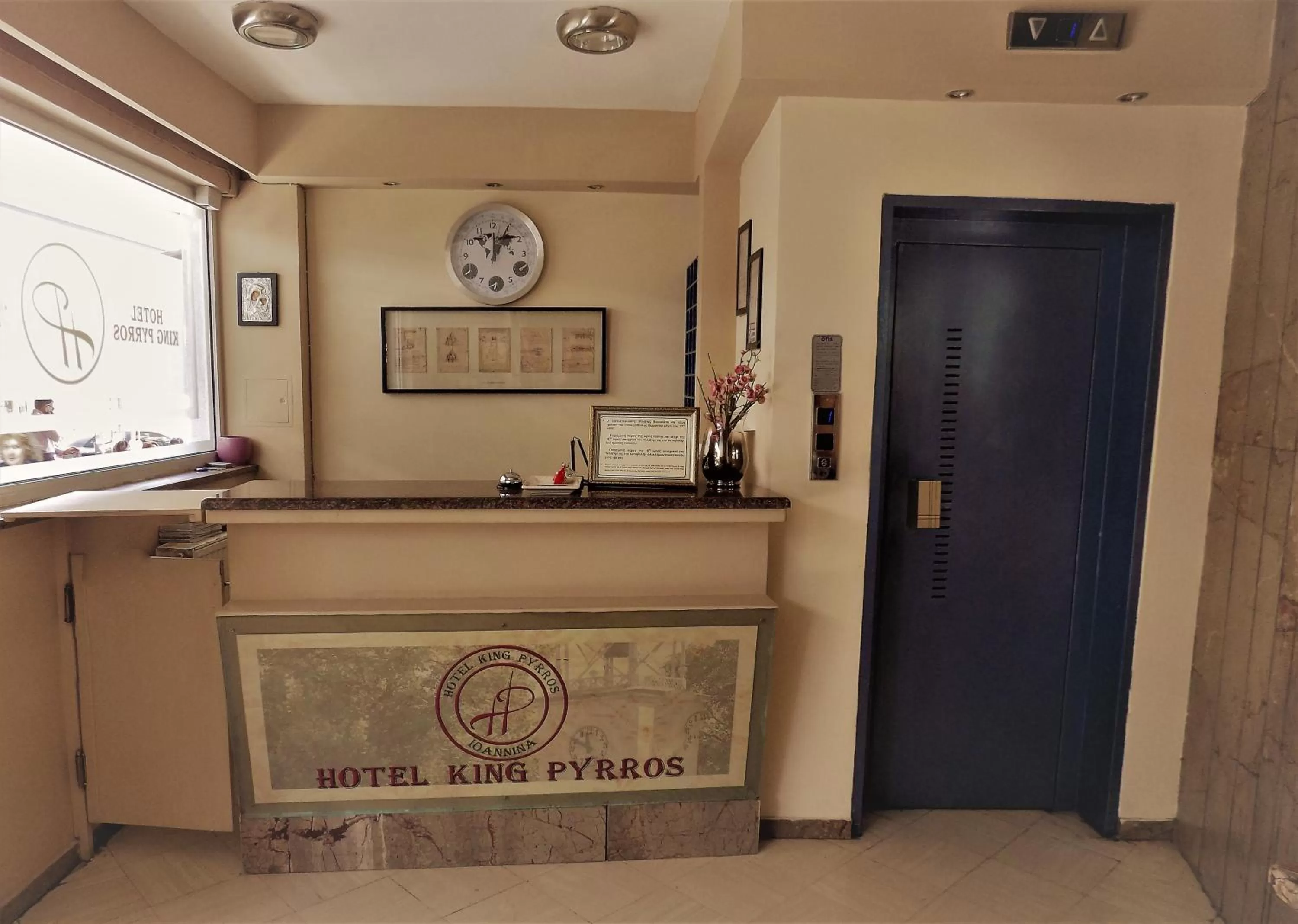 Hotel King Pyrros