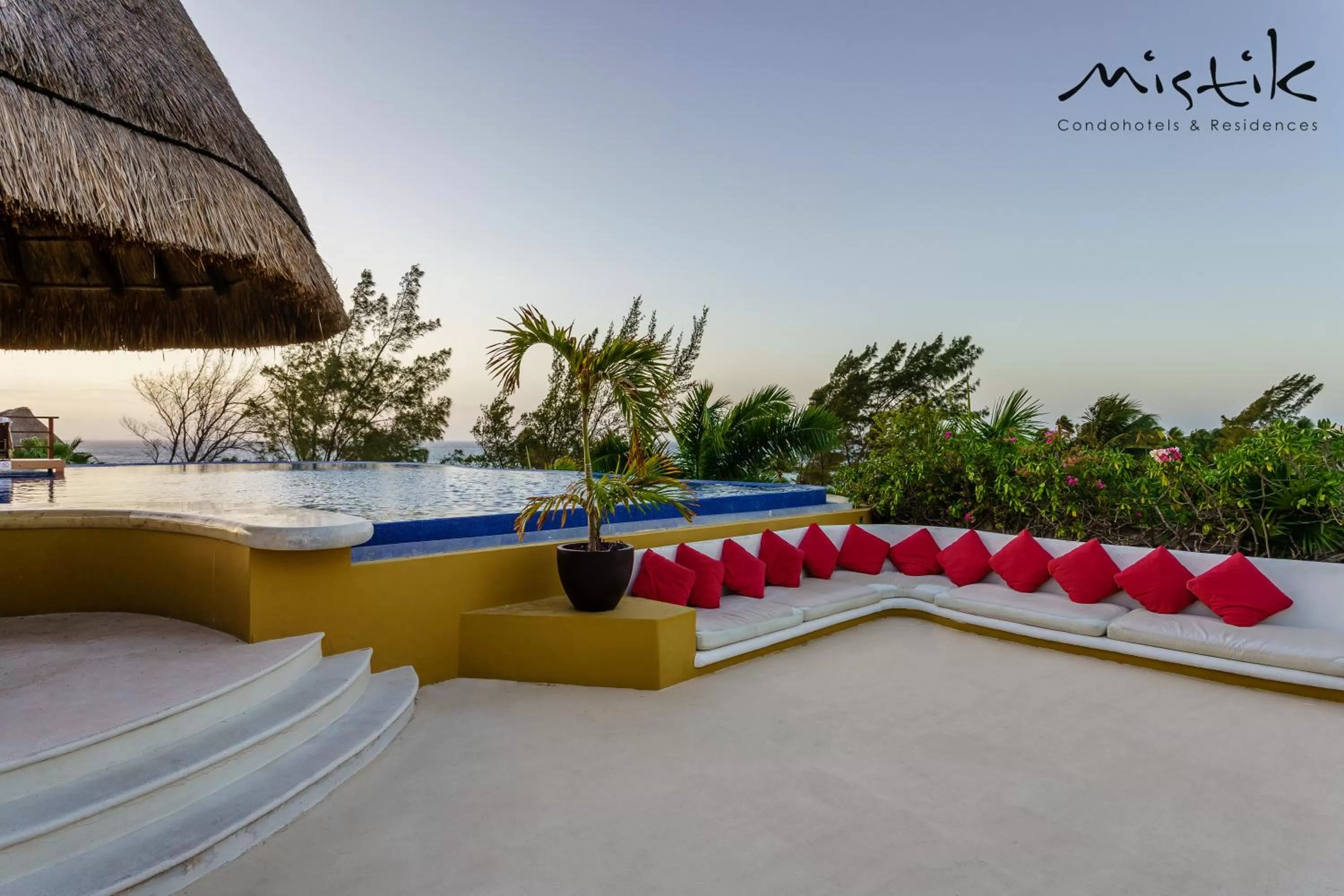 Swimming pool in Pueblito Escondido by Mistik Vacation Rentals