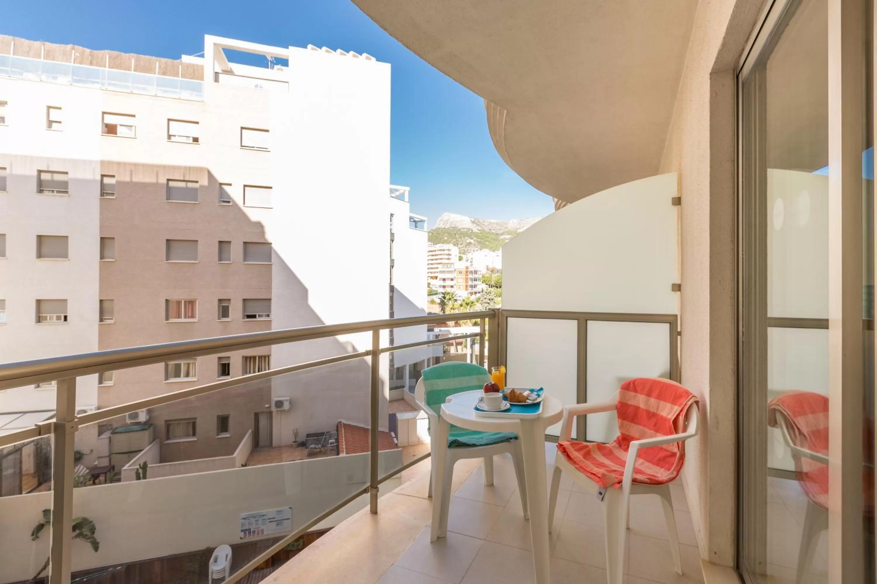 Balcony/Terrace in Hotel Bahía Calpe by Pierre & Vacances