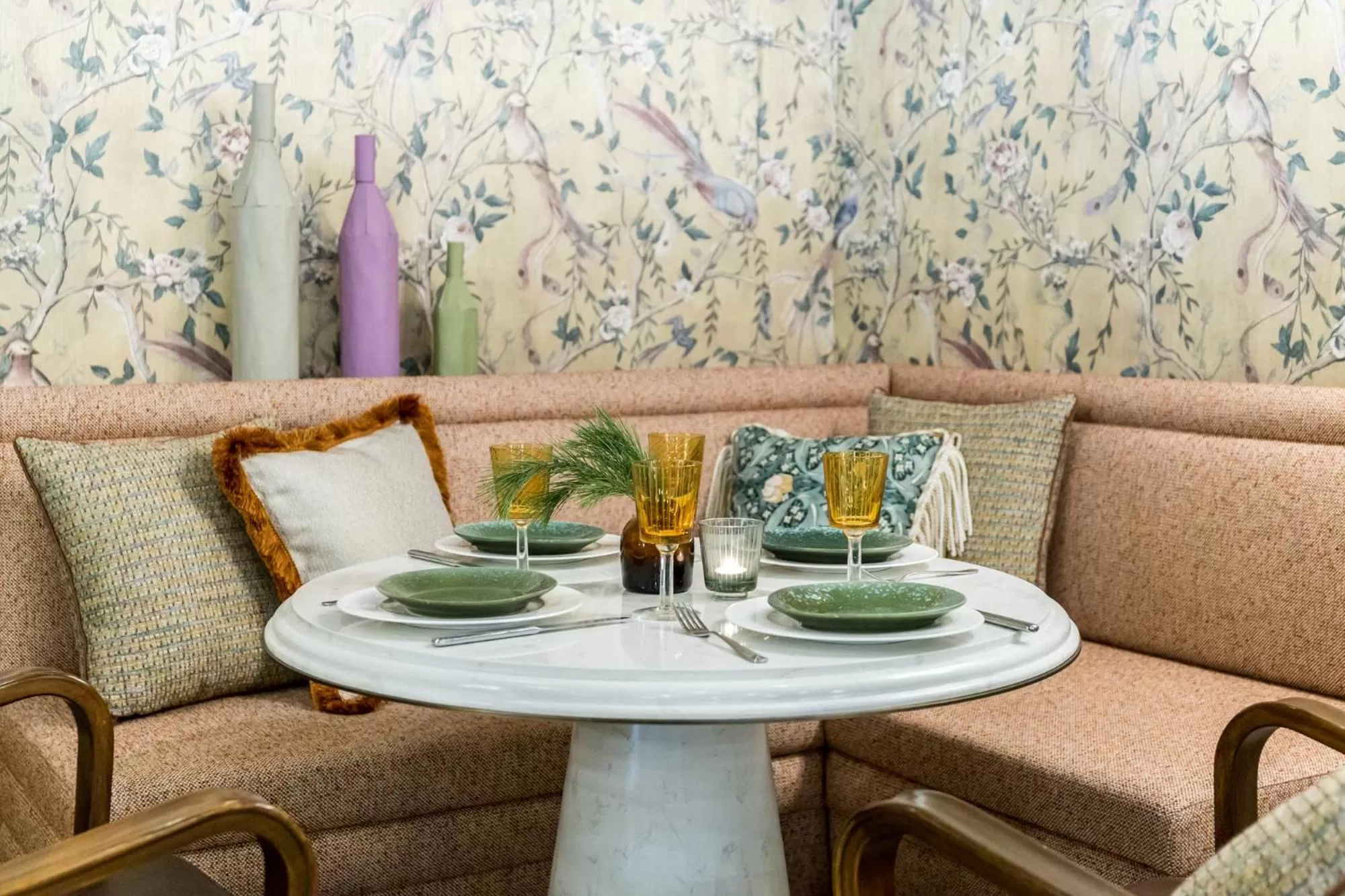 Food and drinks in Hotel Capital