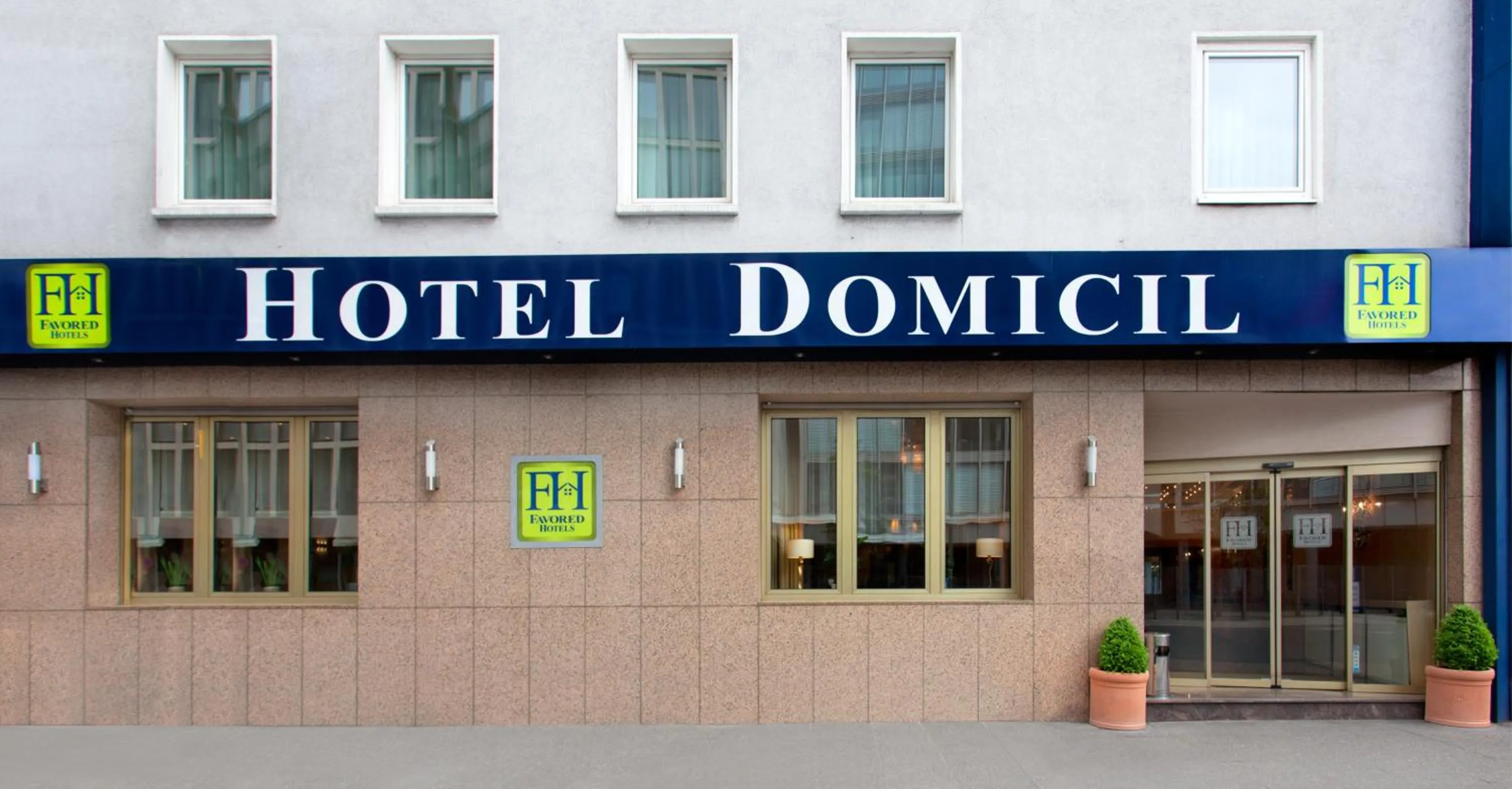 Facade/entrance in The Domicil Hotel Frankfurt City