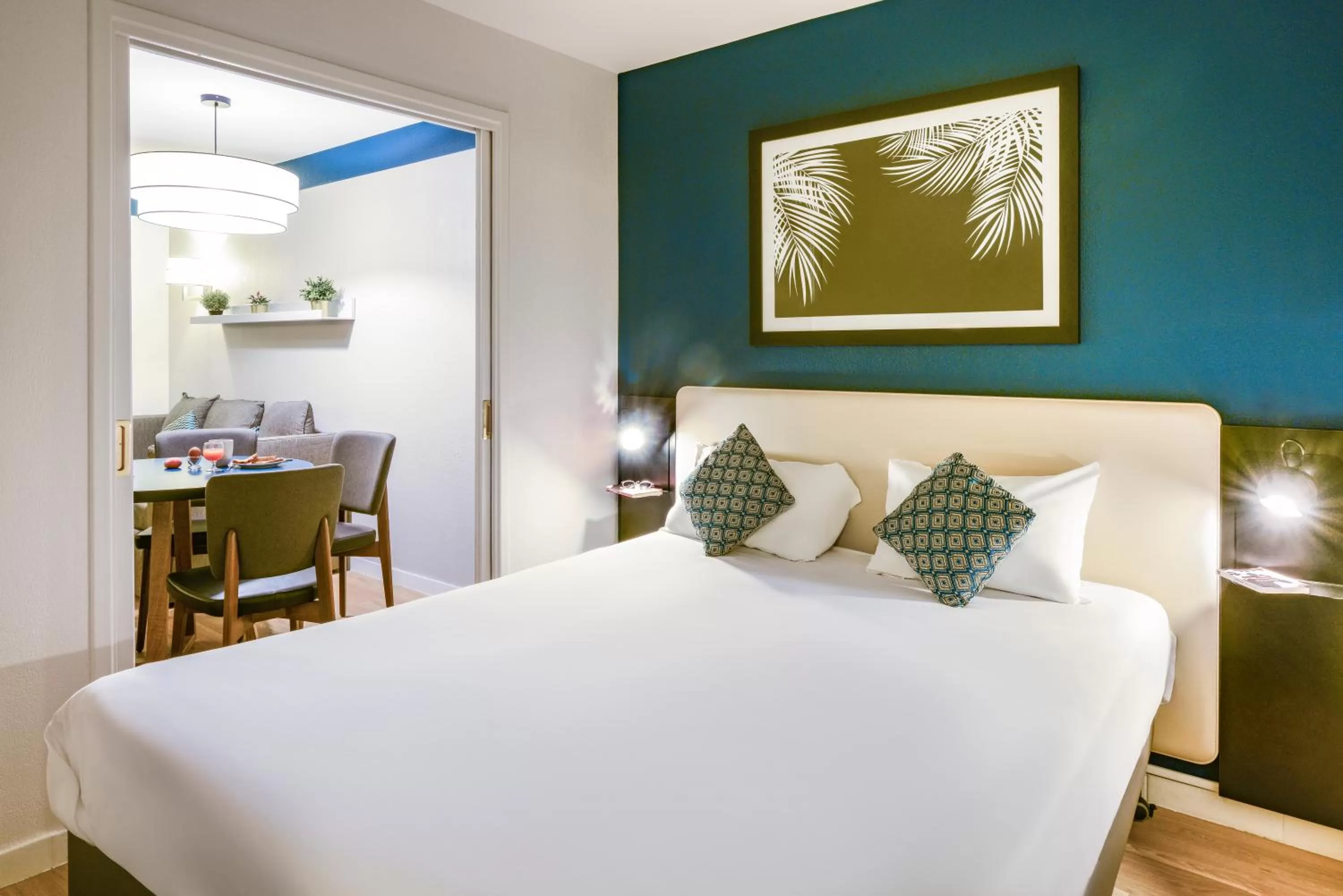 Photo of the whole room, Bed in Aparthotel Adagio Monaco Palais Joséphine