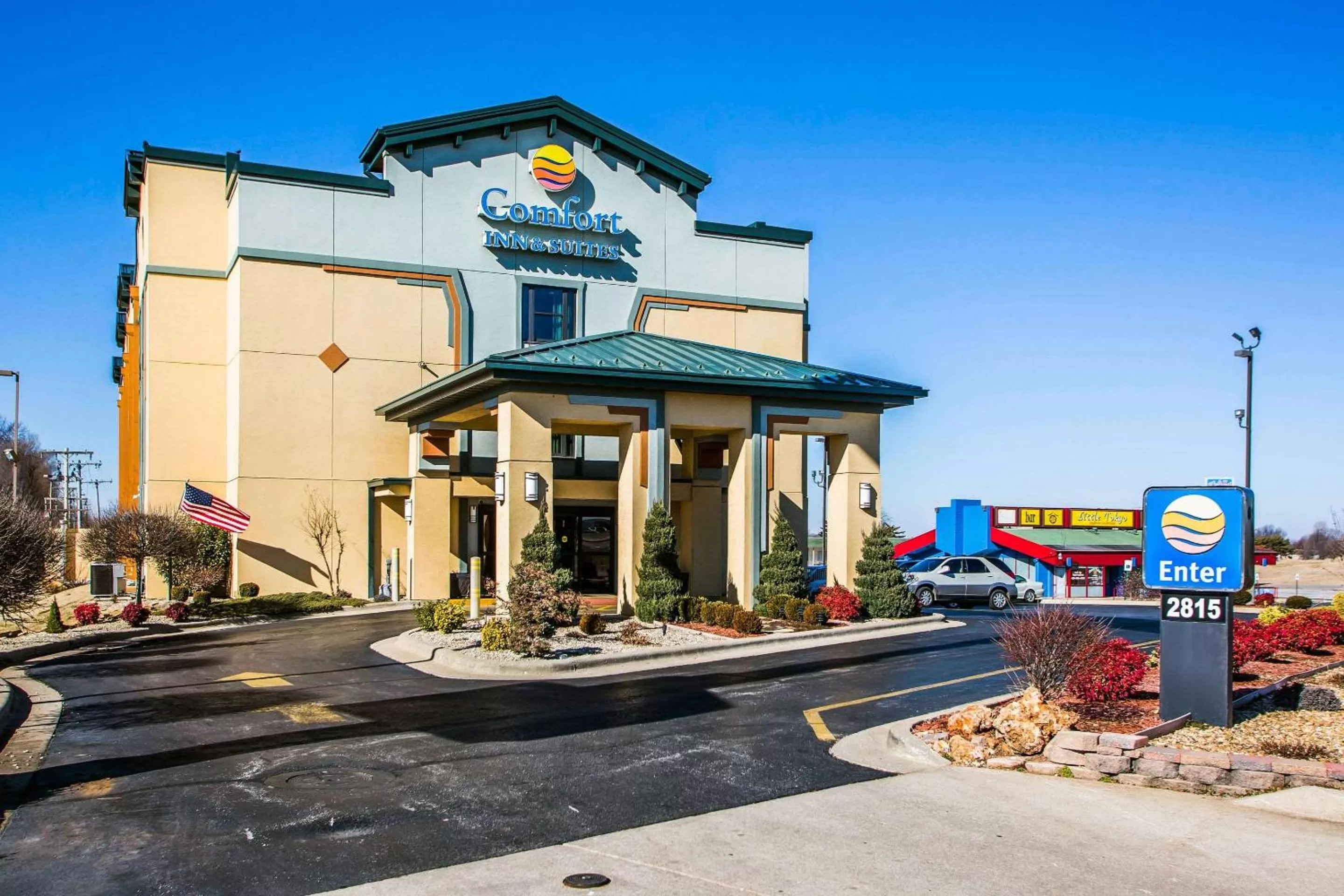Property building in Comfort Inn & Suites Springfield I-44