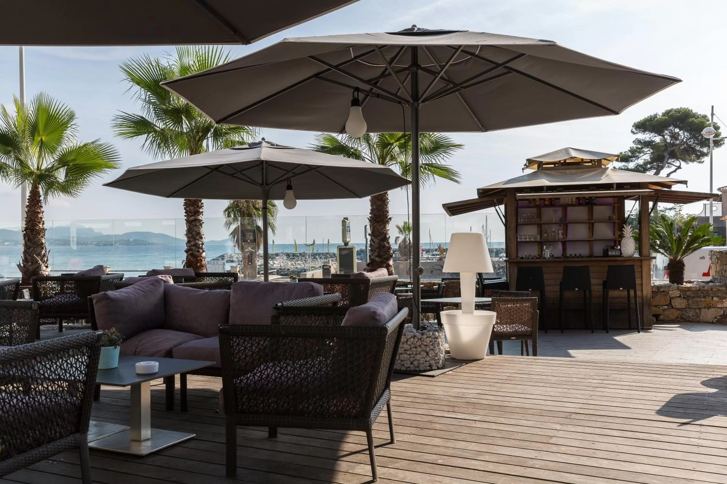 Patio in Van der Valk Hotel Saint-Aygulf