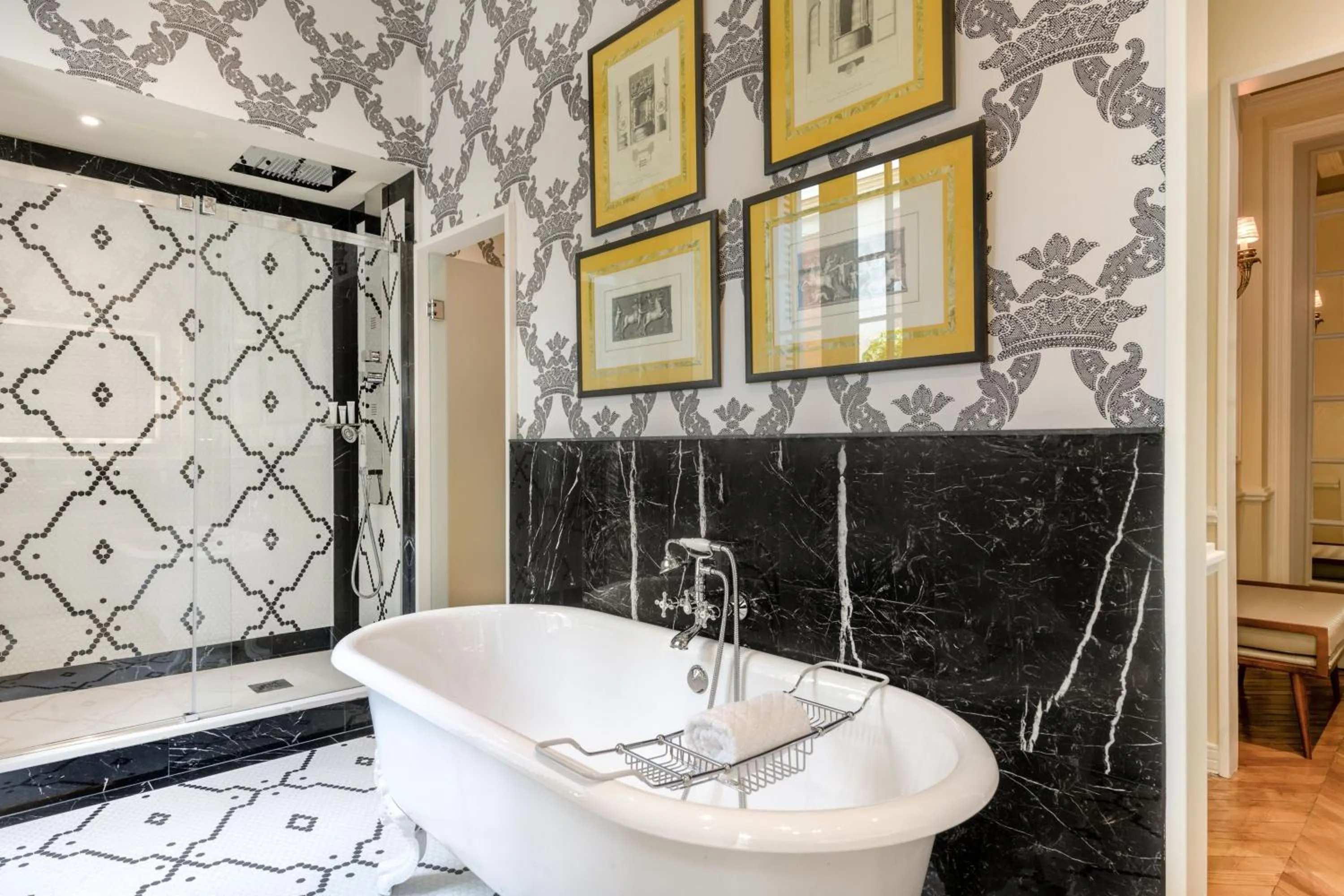 Bathroom in Santo Mauro, a Luxury Collection Hotel, Madrid