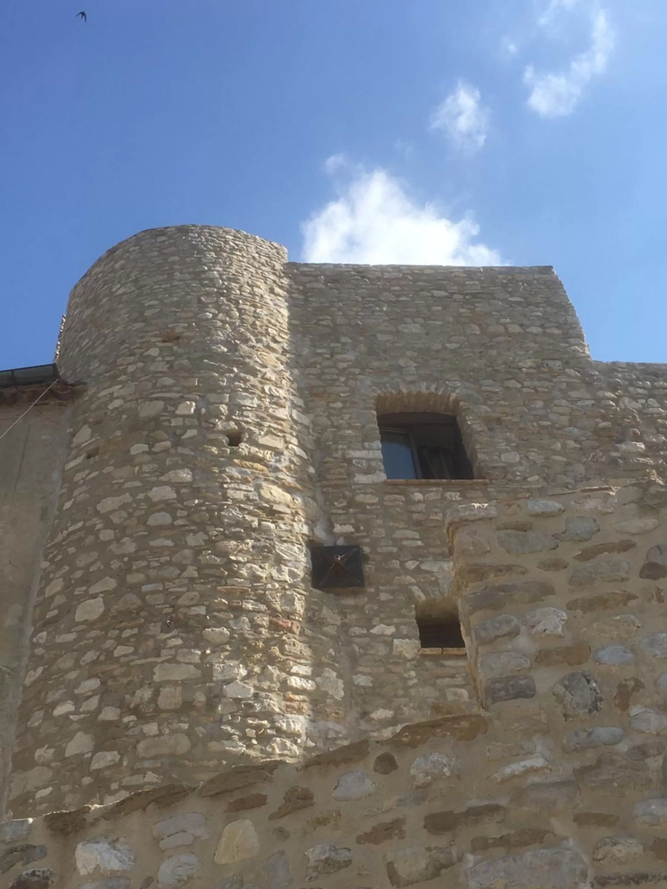 Property building in La Portella