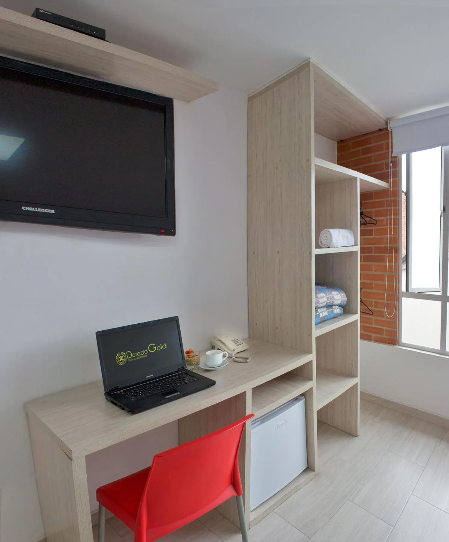 TV and multimedia in Hotel Bestmark Platino