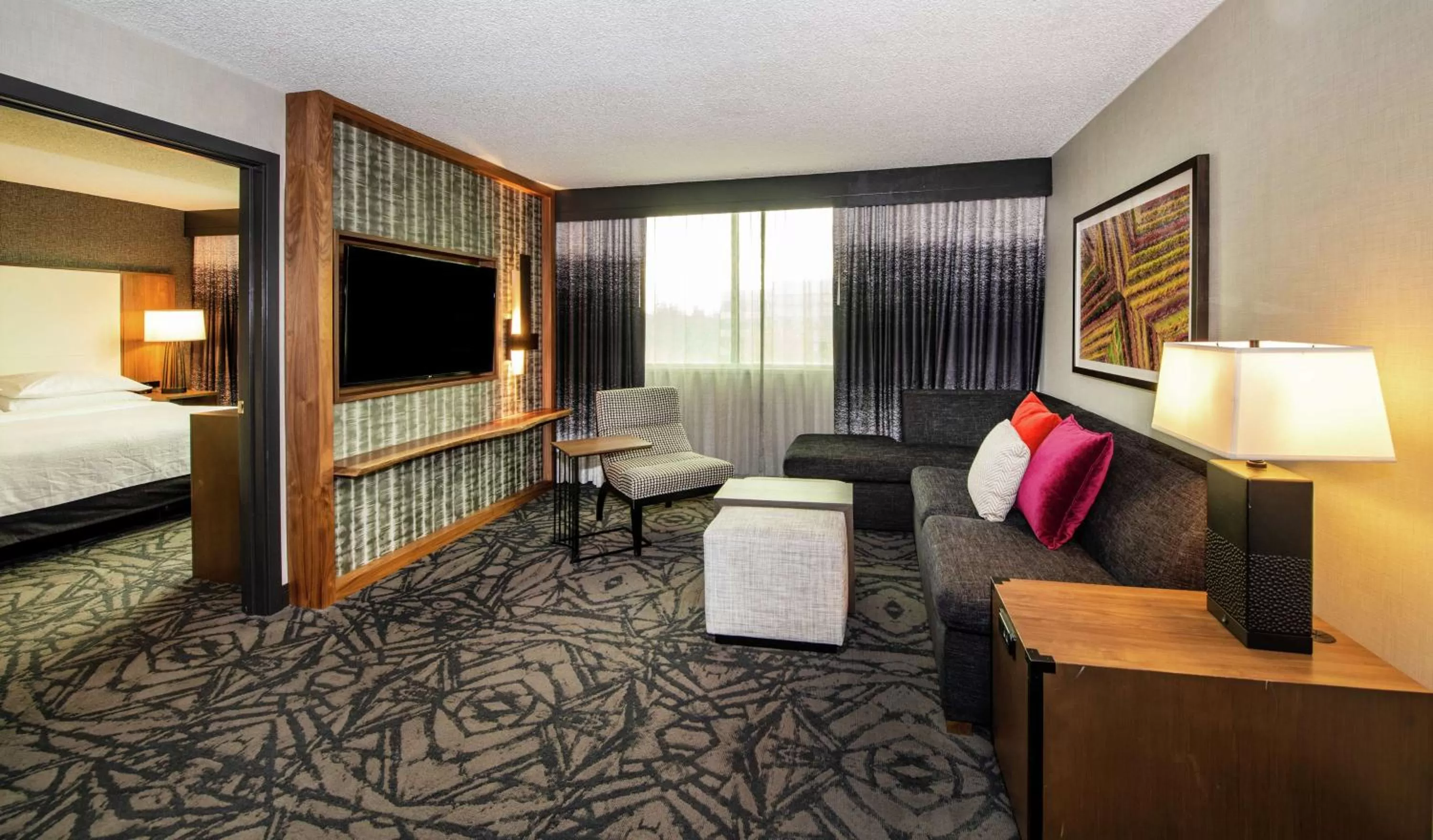 TV and multimedia, Bed in Embassy Suites by Hilton Walnut Creek
