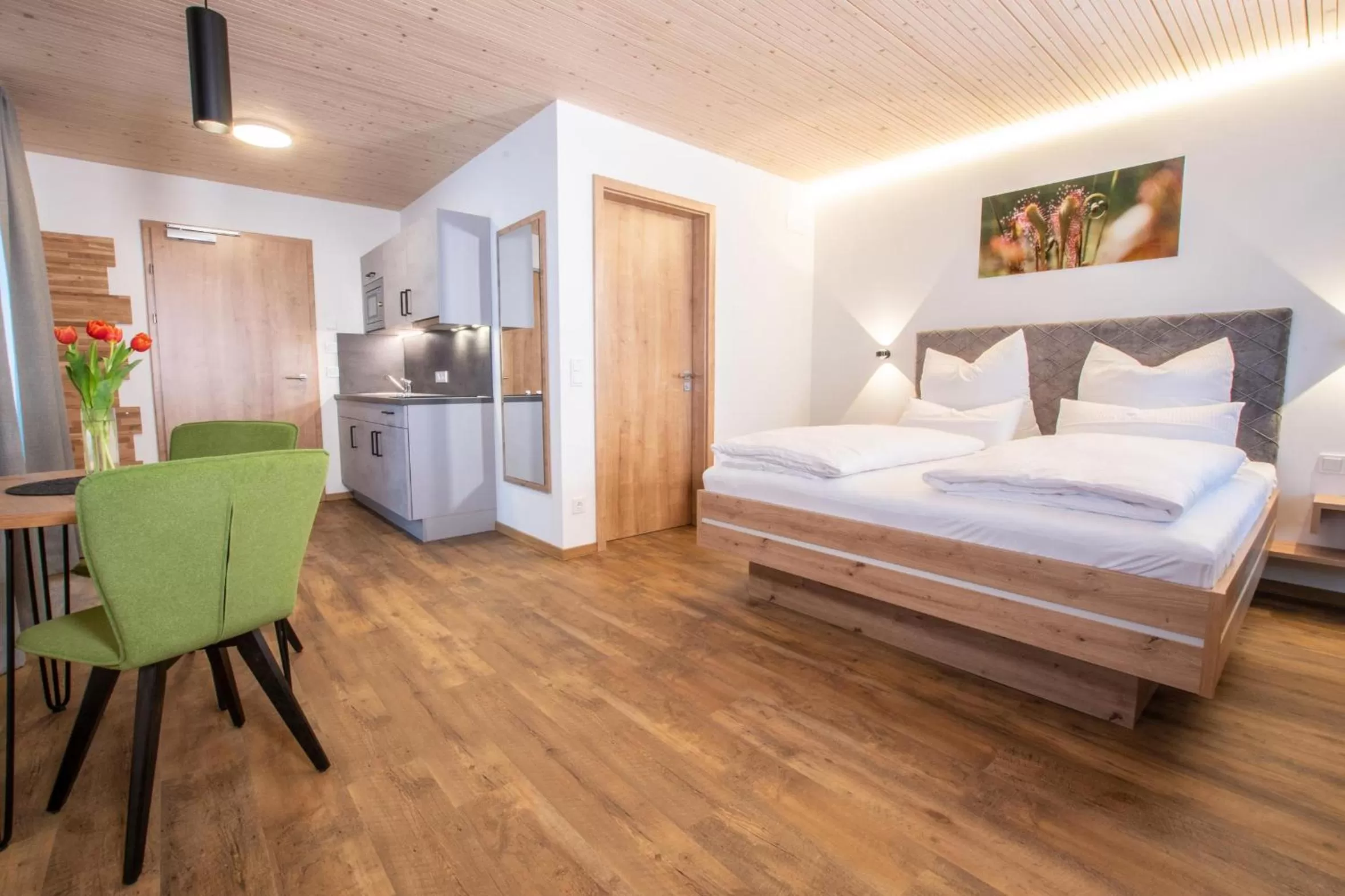 Staff, Bed in Alpengasthof Hörnlepass