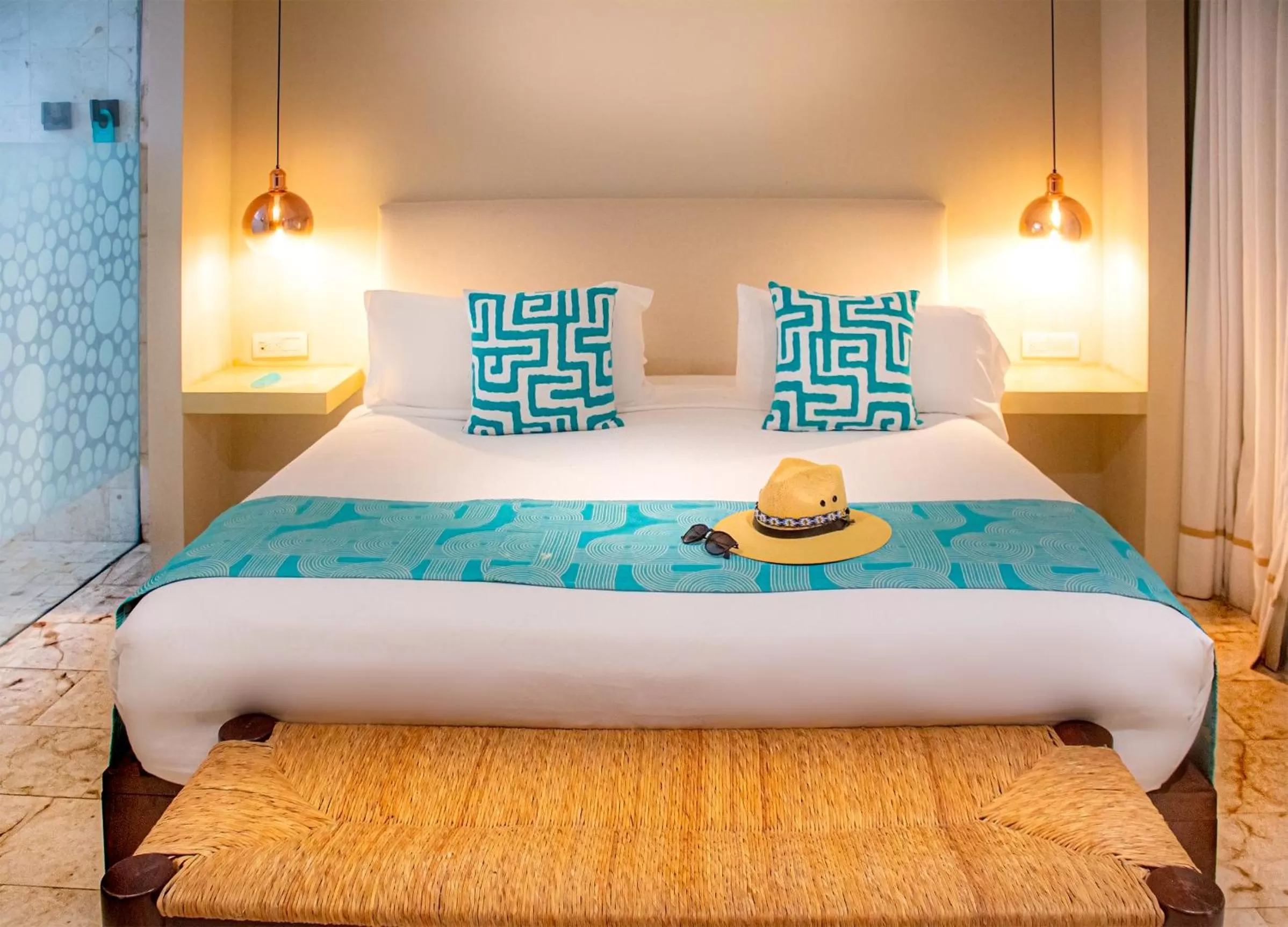 Bedroom, Bed in Hotel The Palm