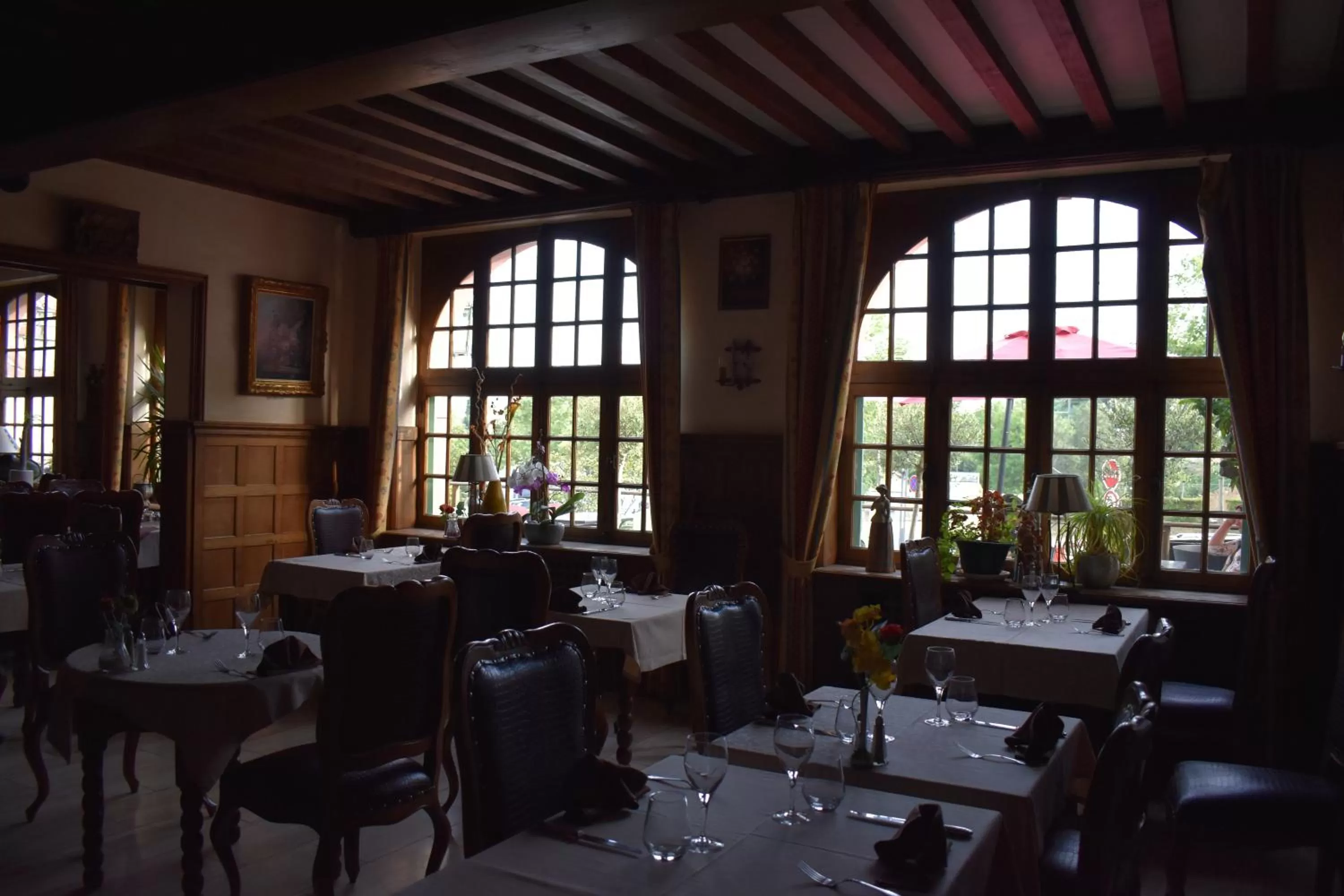 Restaurant/places to eat in Hôtel Le Sauvage