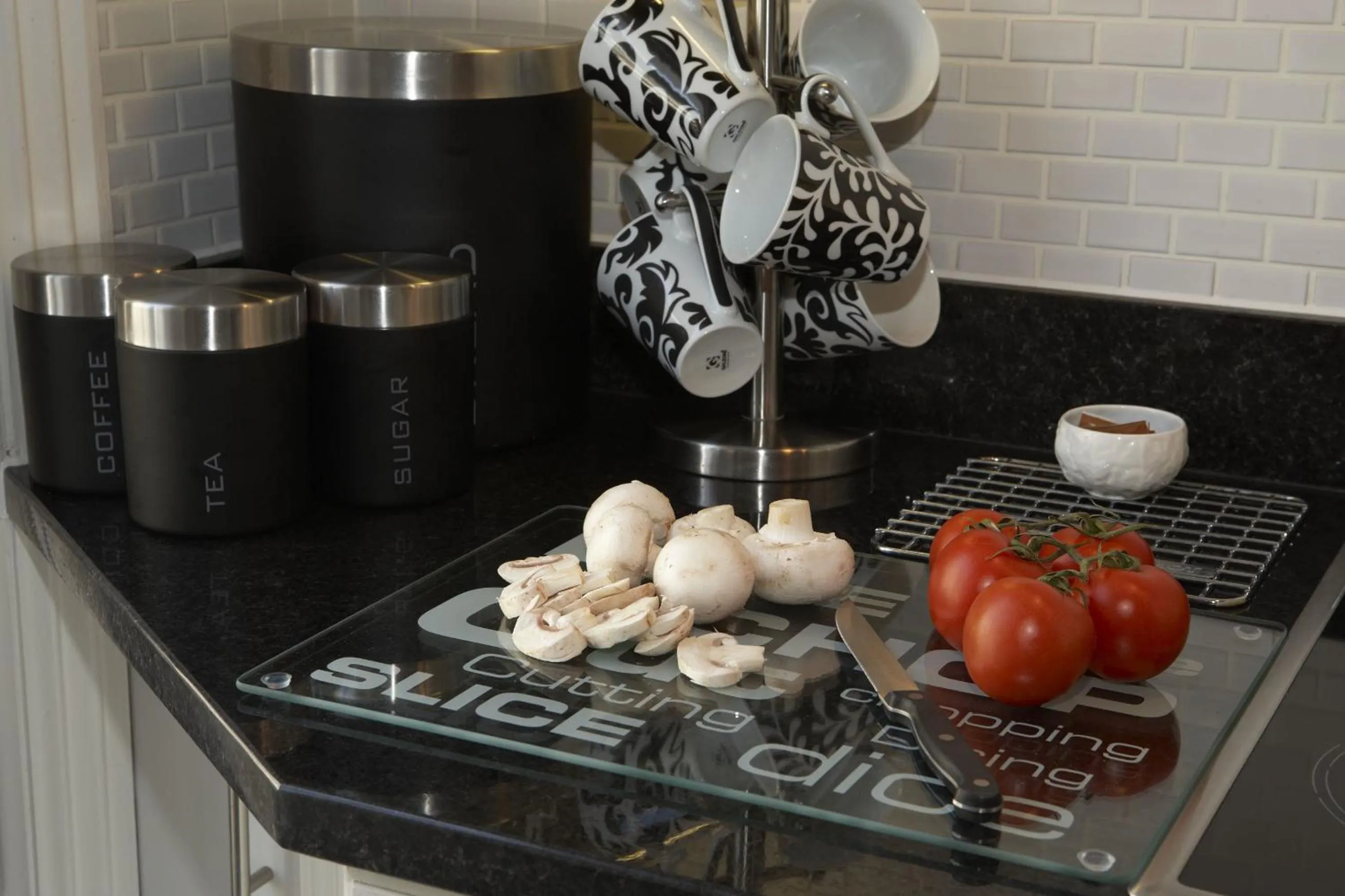Kitchen or kitchenette in Beaufort House - Knightsbridge