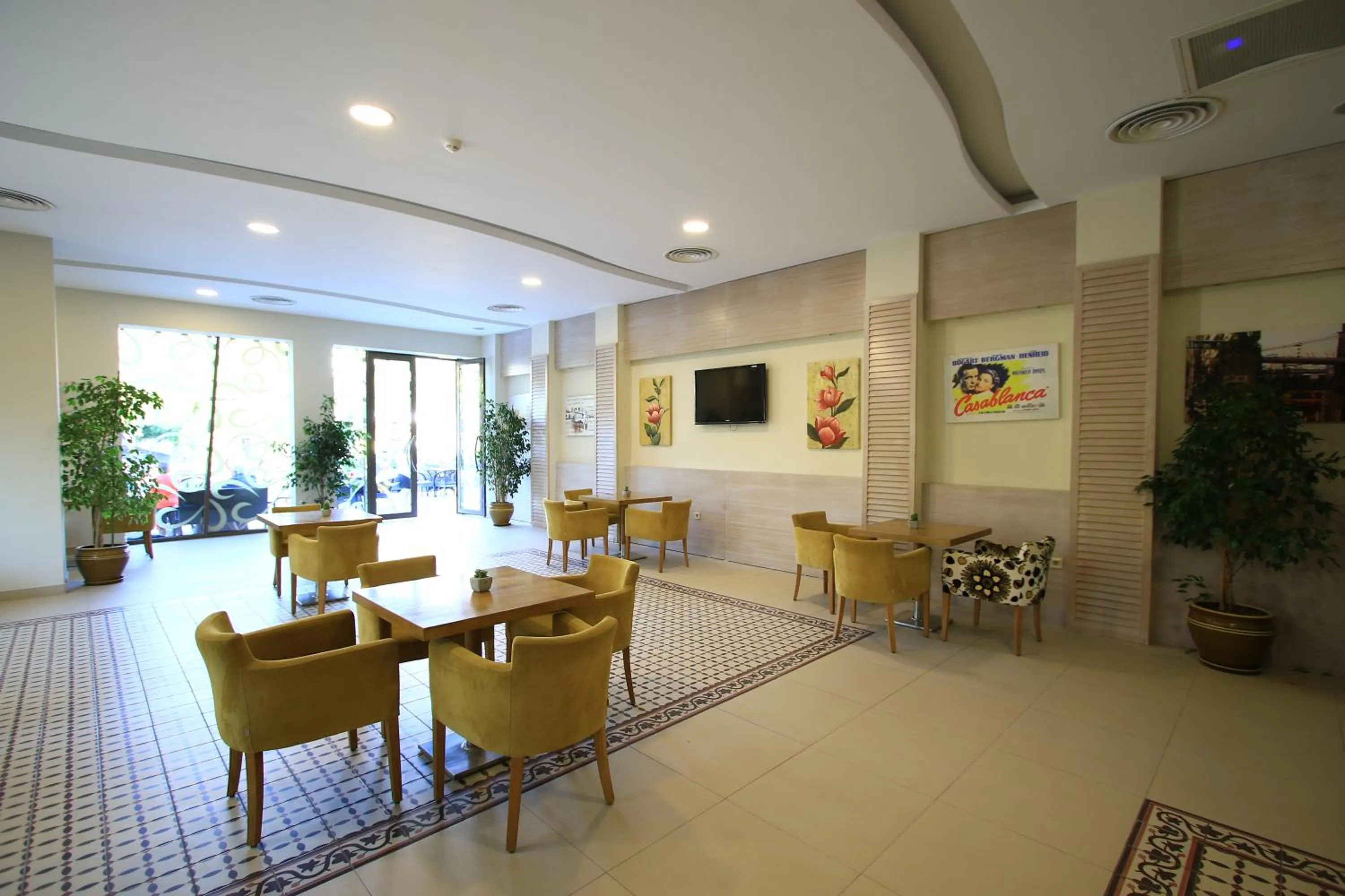 Lounge or bar in Mandarin Resort & Spa