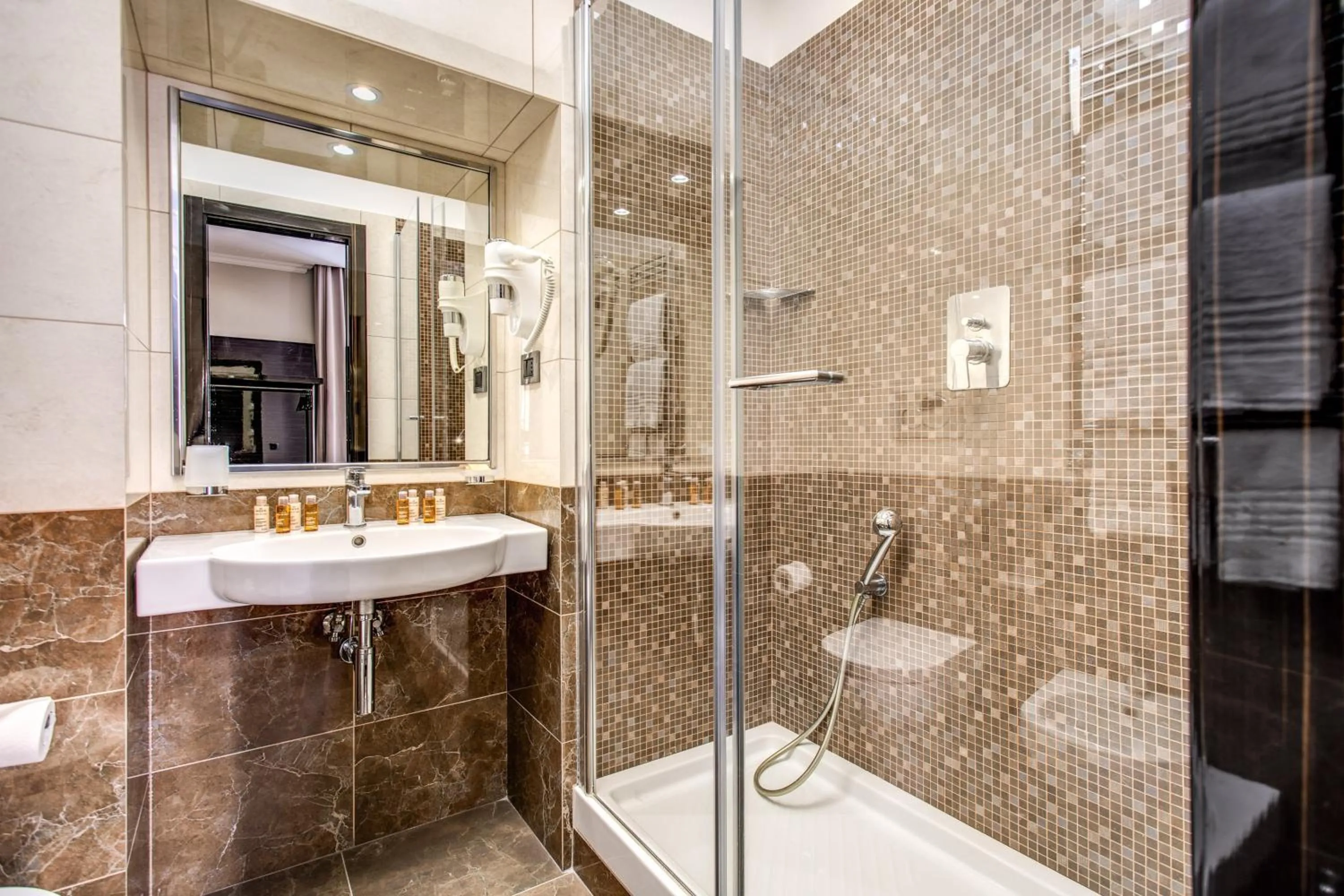 Bathroom in Relais De La Poste