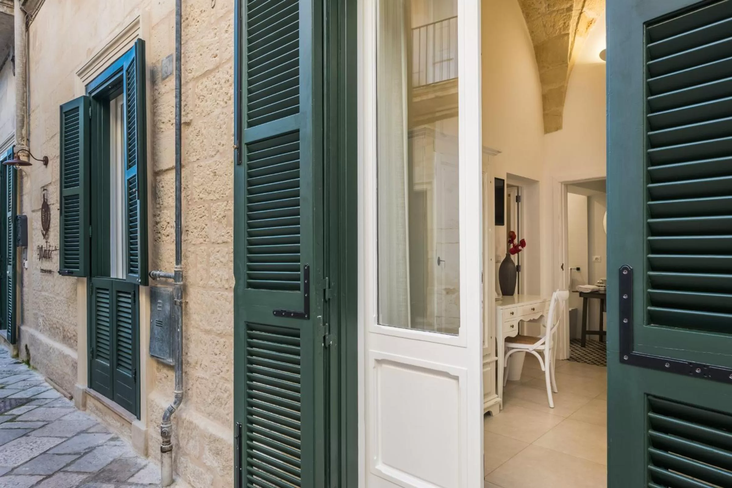 Facade/entrance in Amatè Suite