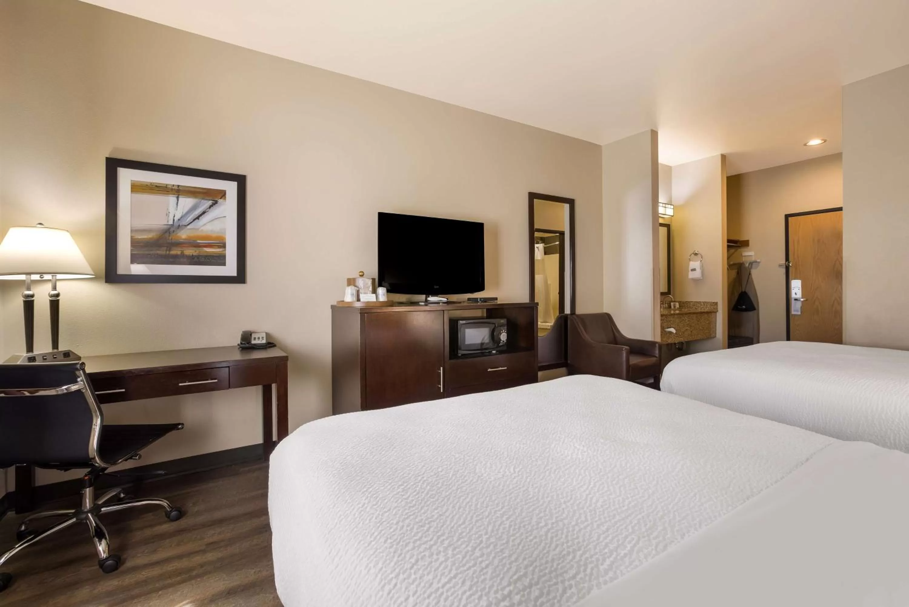 Bedroom, Bed in Best Western Northwest Lodge