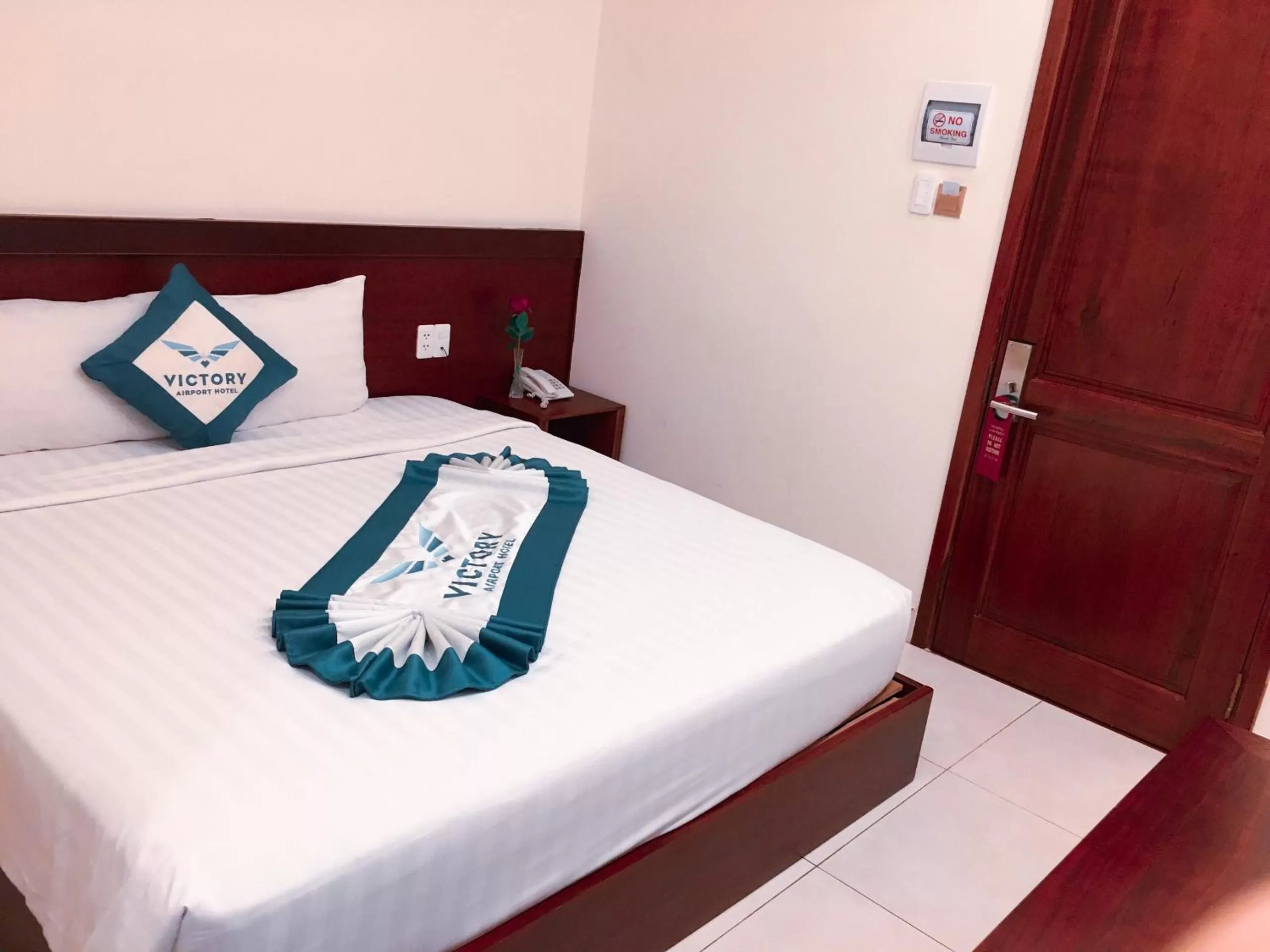 Bed in Victory Airport Hotel