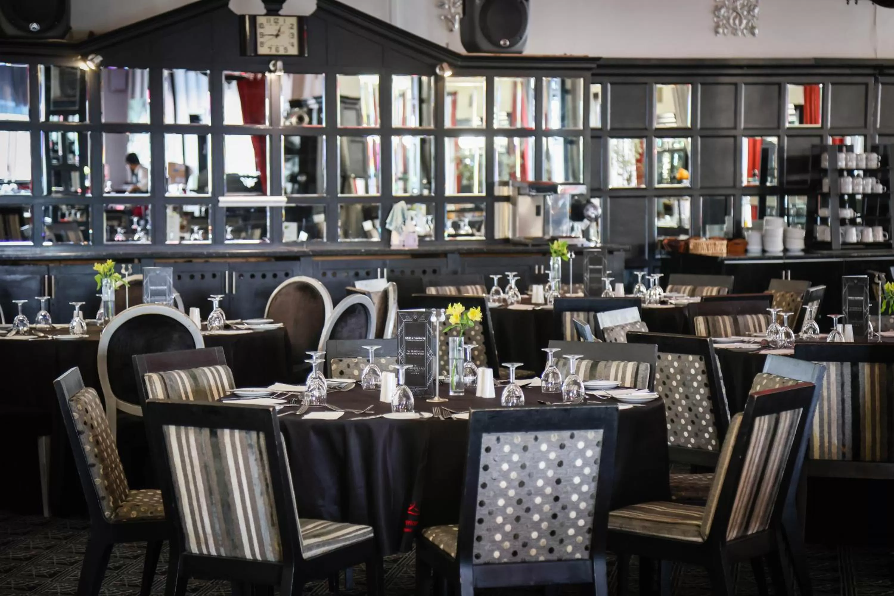 Restaurant/places to eat in Cumberland Hotel - OCEANA COLLECTION