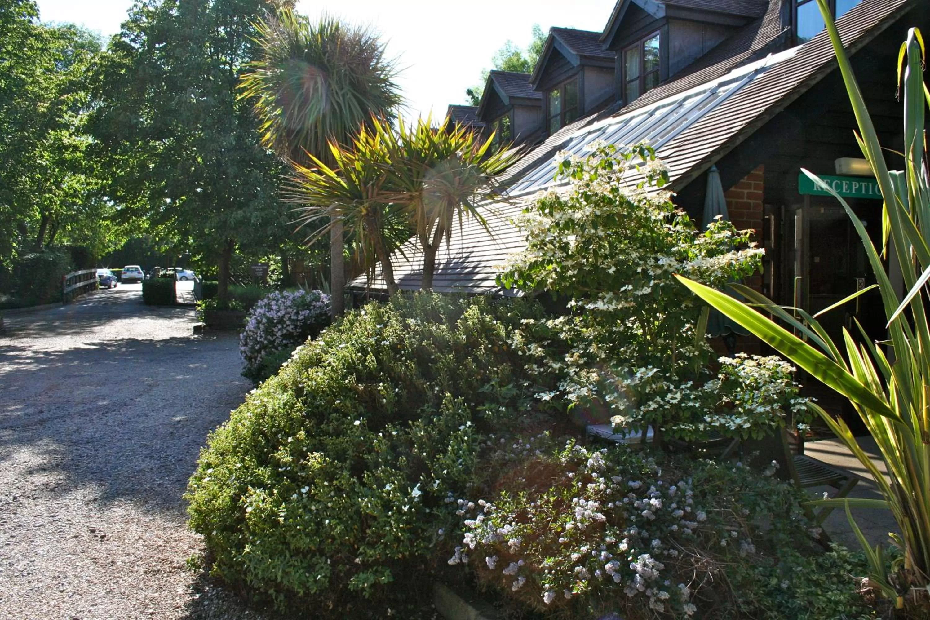 Facade/entrance in Ellington Lodge at The Concorde