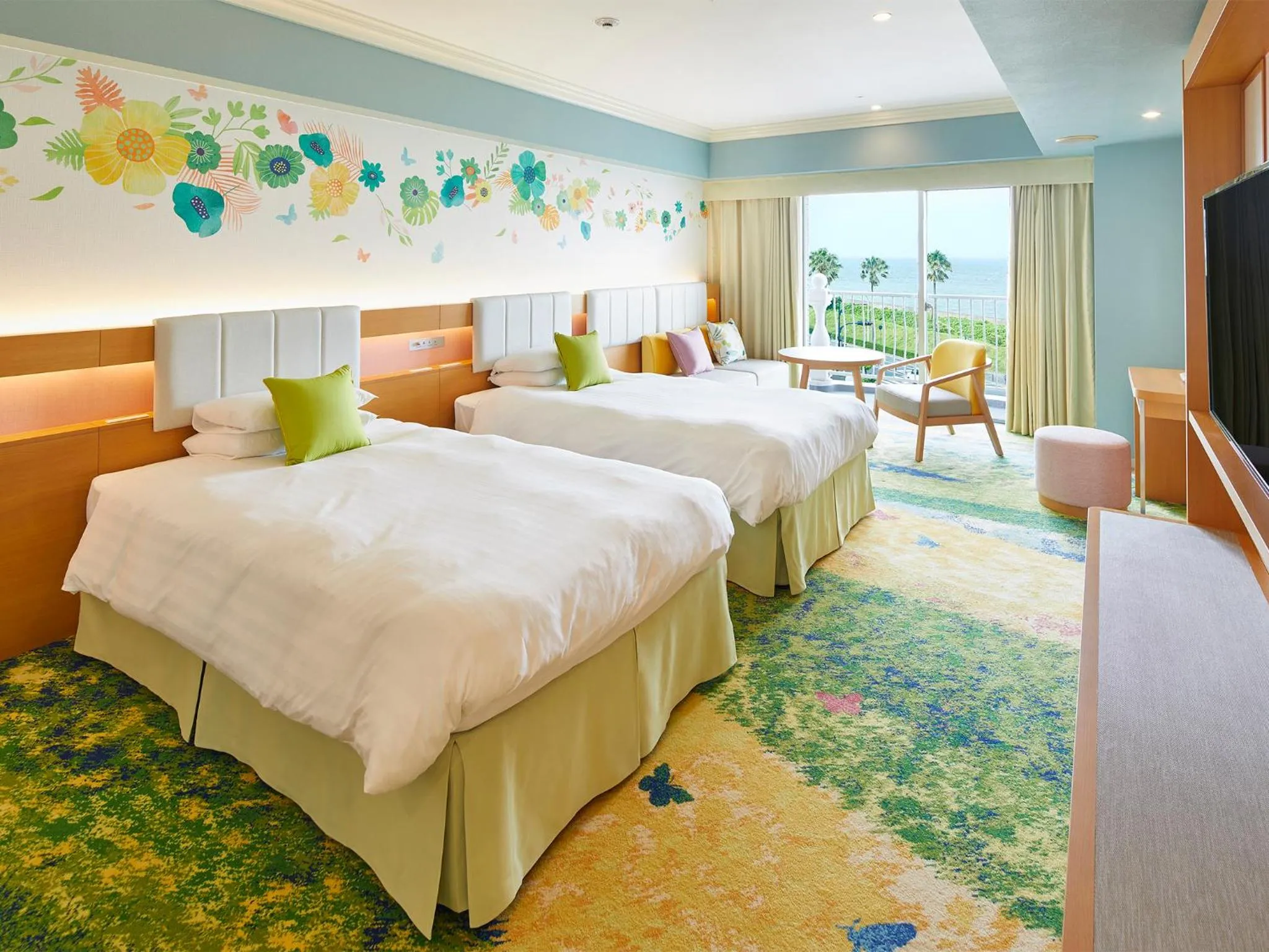 Photo of the whole room, Bed in Grand Nikko Tokyo Bay Maihama