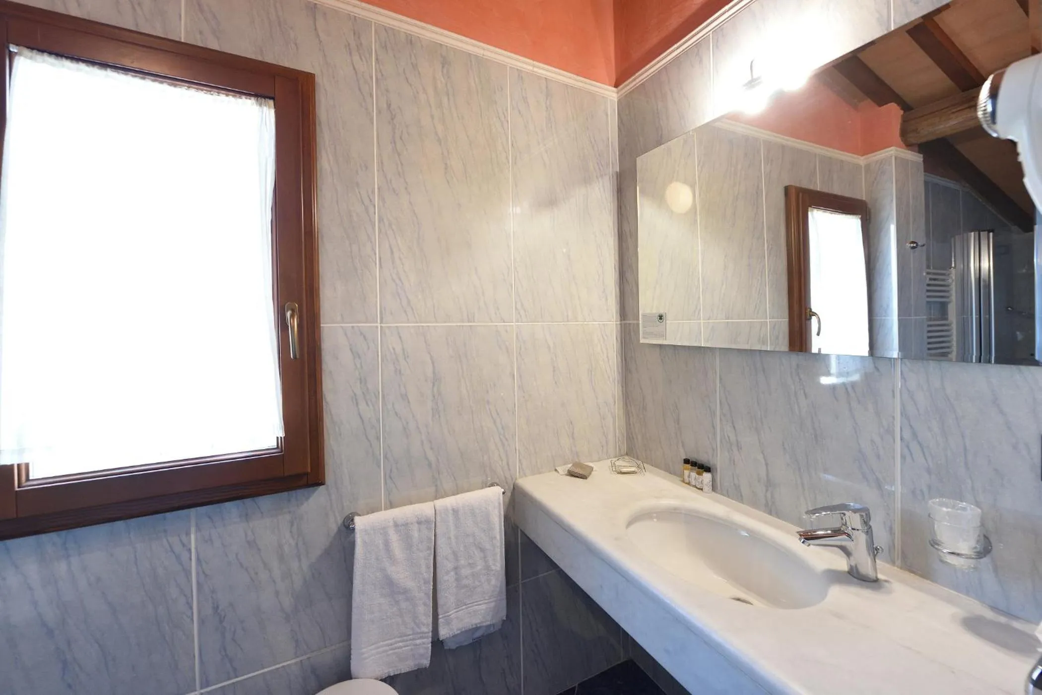 Bathroom in Relais La Corte di Cloris