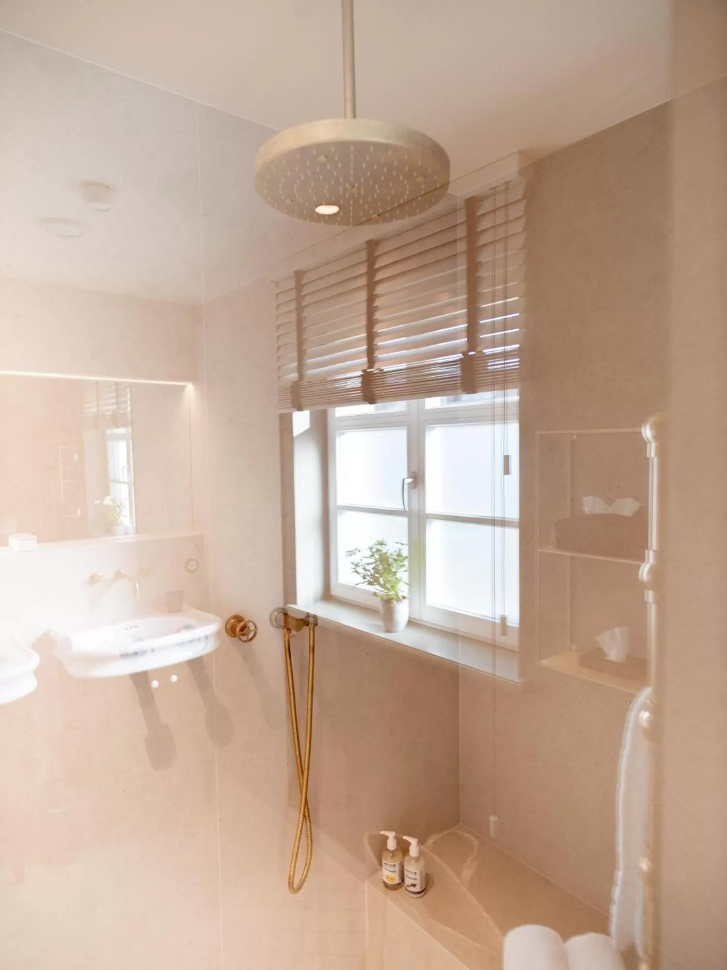 Bathroom in Alpenloge Design Hotel