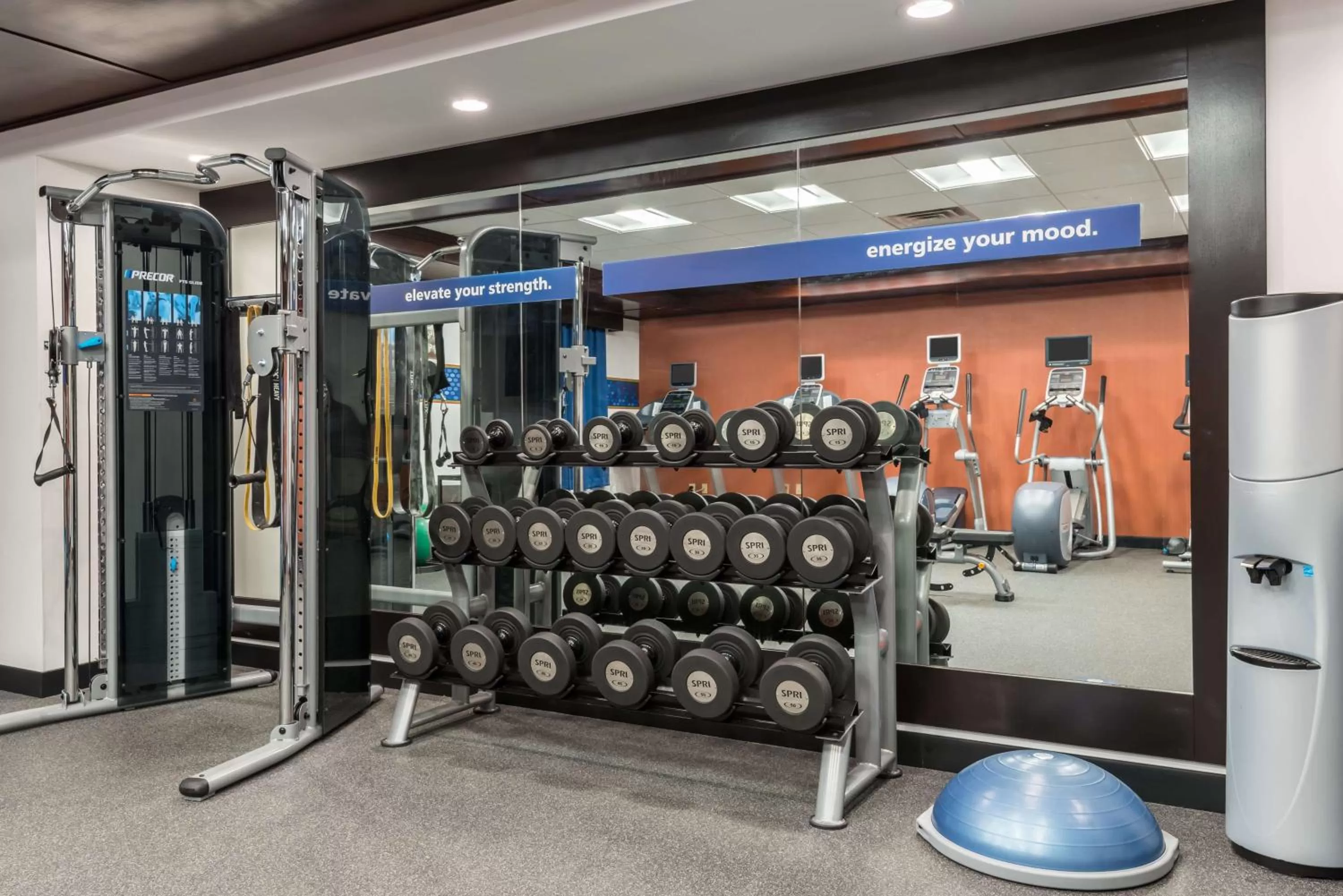 Fitness centre/facilities in Hampton Inn Buffalo-Williamsville