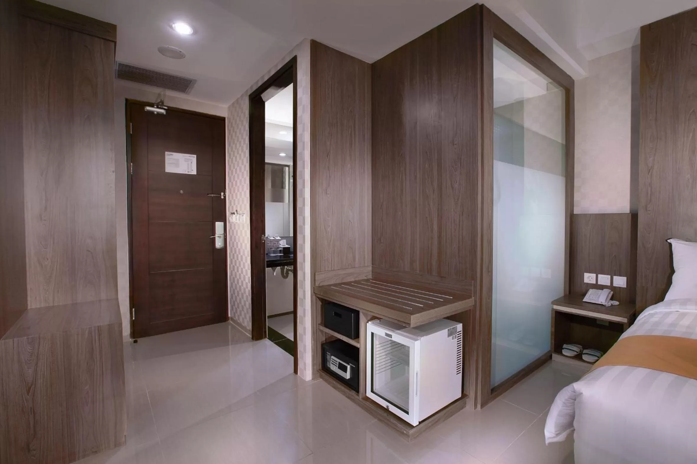 Photo of the whole room, Bed in Aston Lampung City Hotel