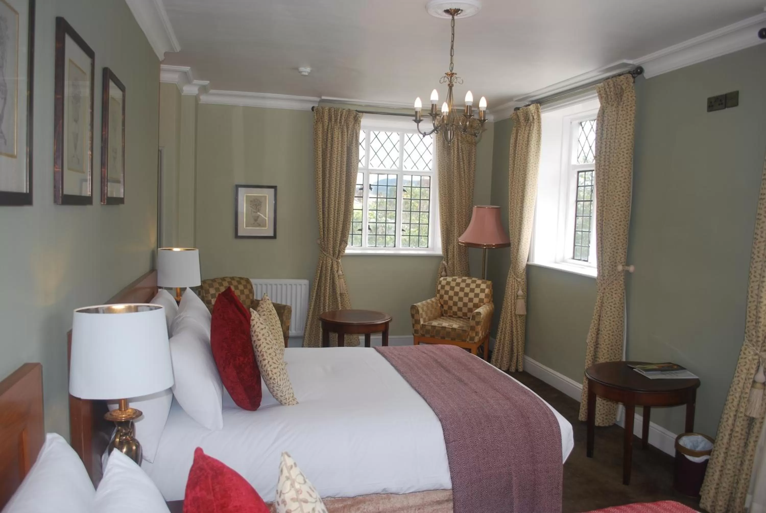 Bed in The Radnorshire Arms Hotel