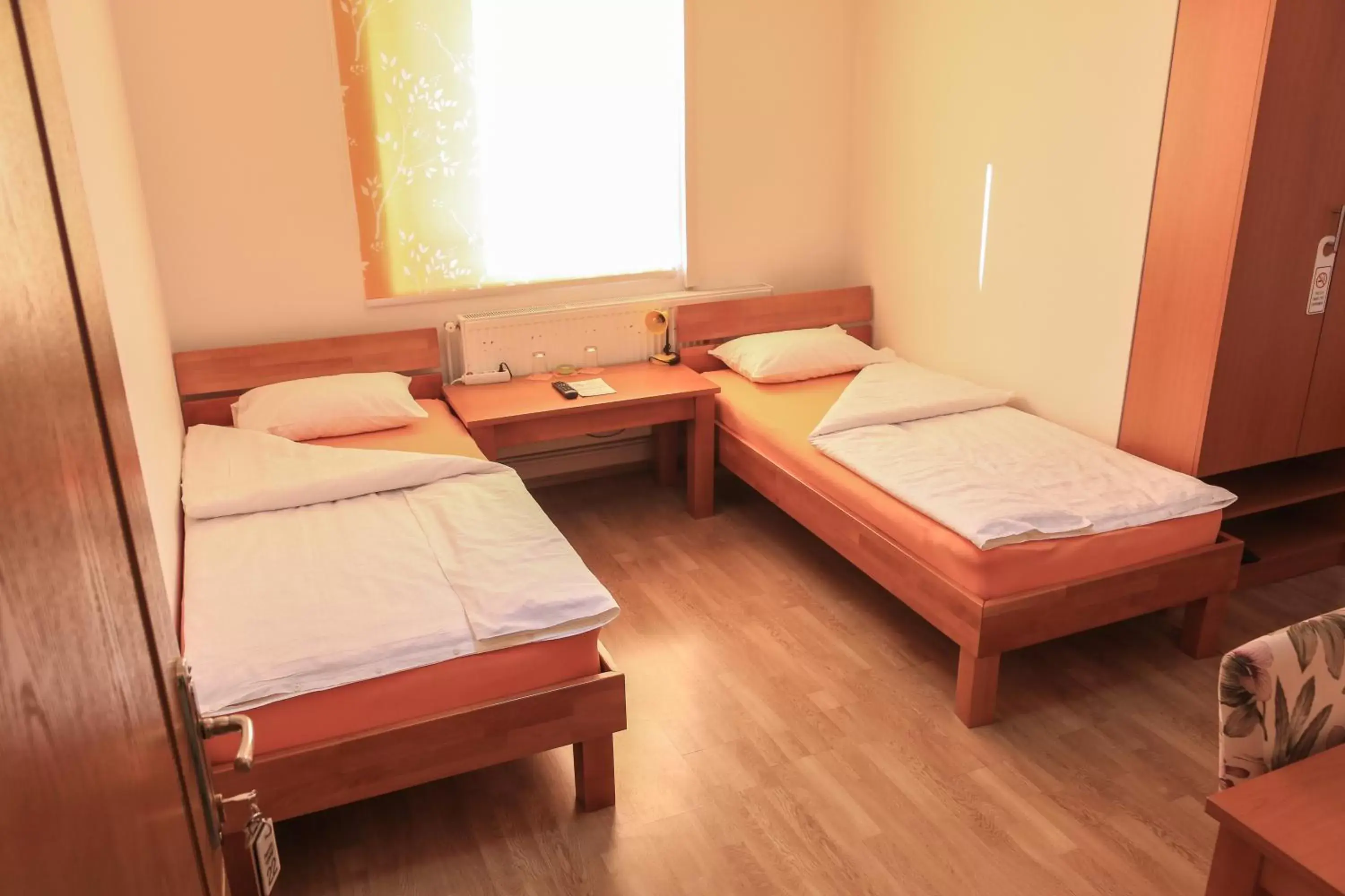 Triple Room in Pansion Centar Triple Room in Pansion Centar