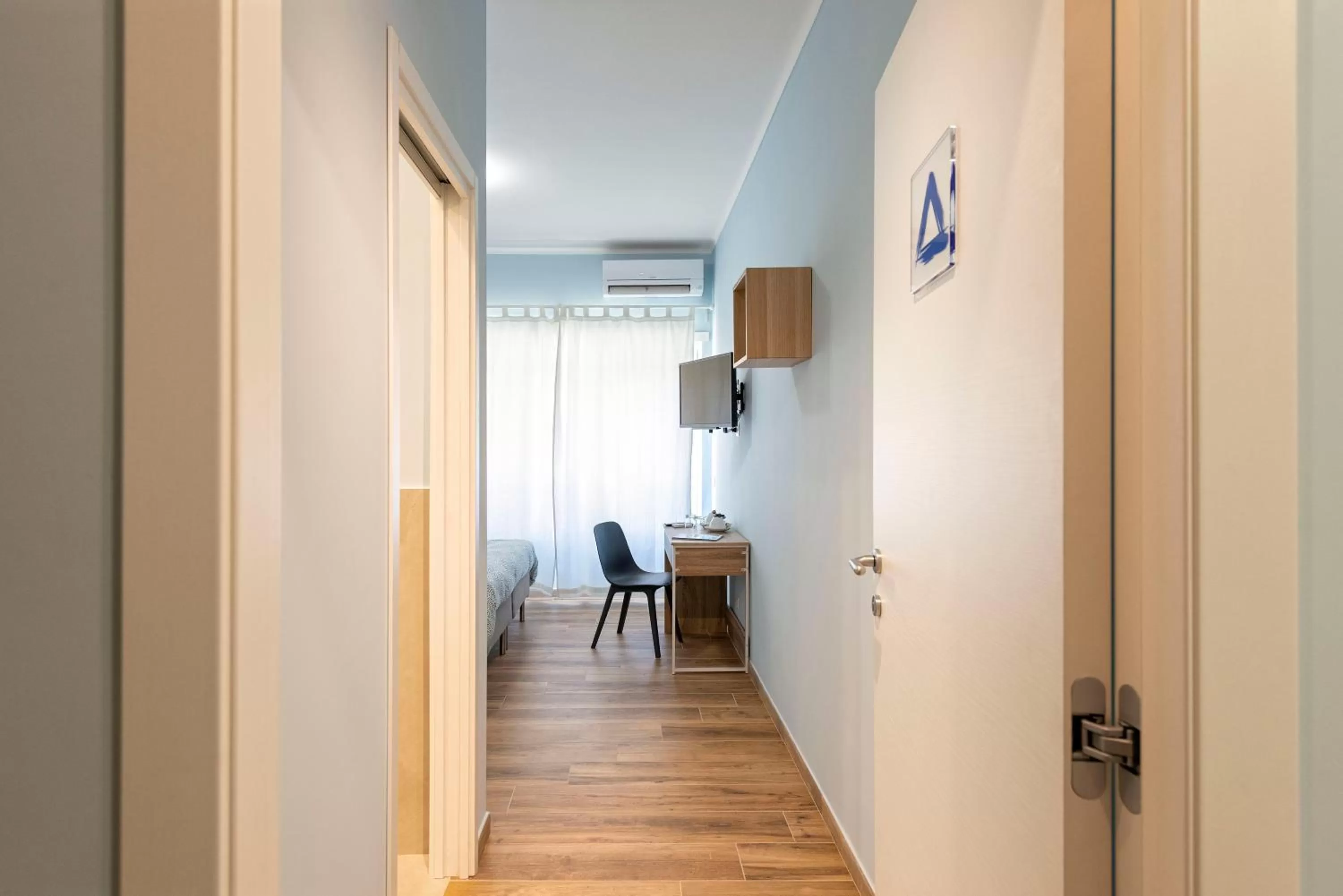 Bedroom in RomeCookSea Guest House