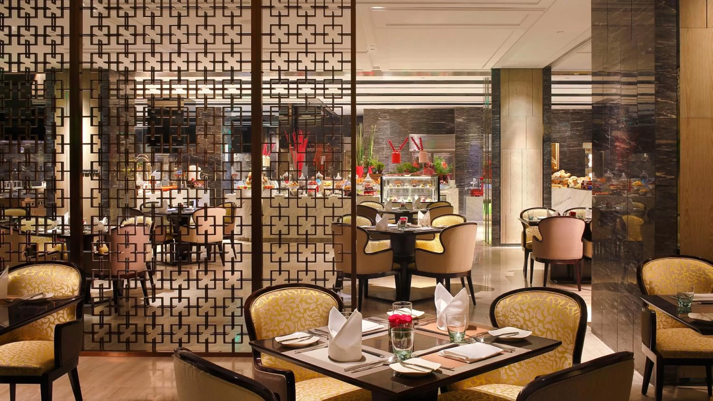Restaurant/places to eat in Crowne Plaza Beijing Lido by IHG