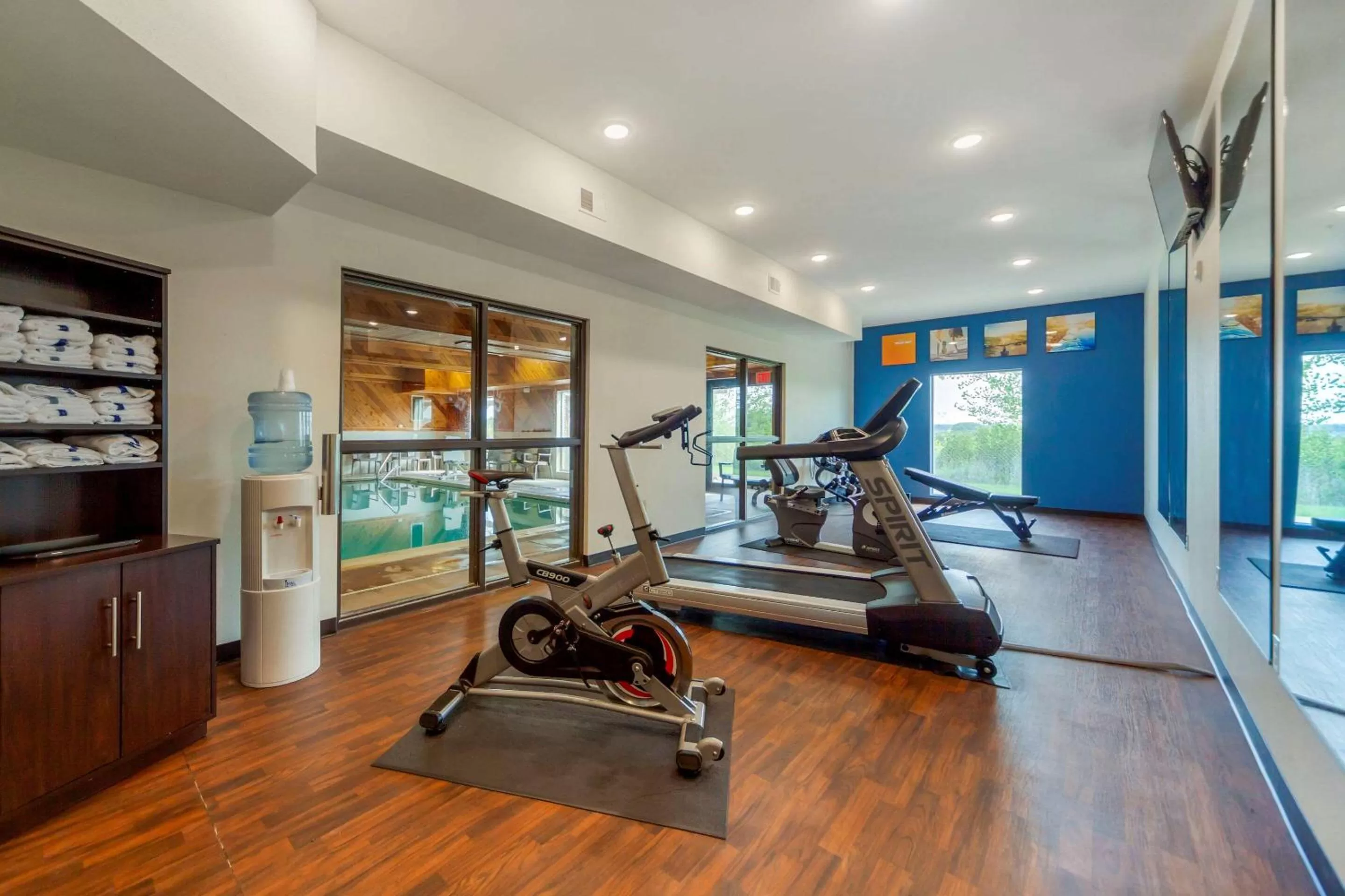 Fitness centre/facilities in Comfort Suites
